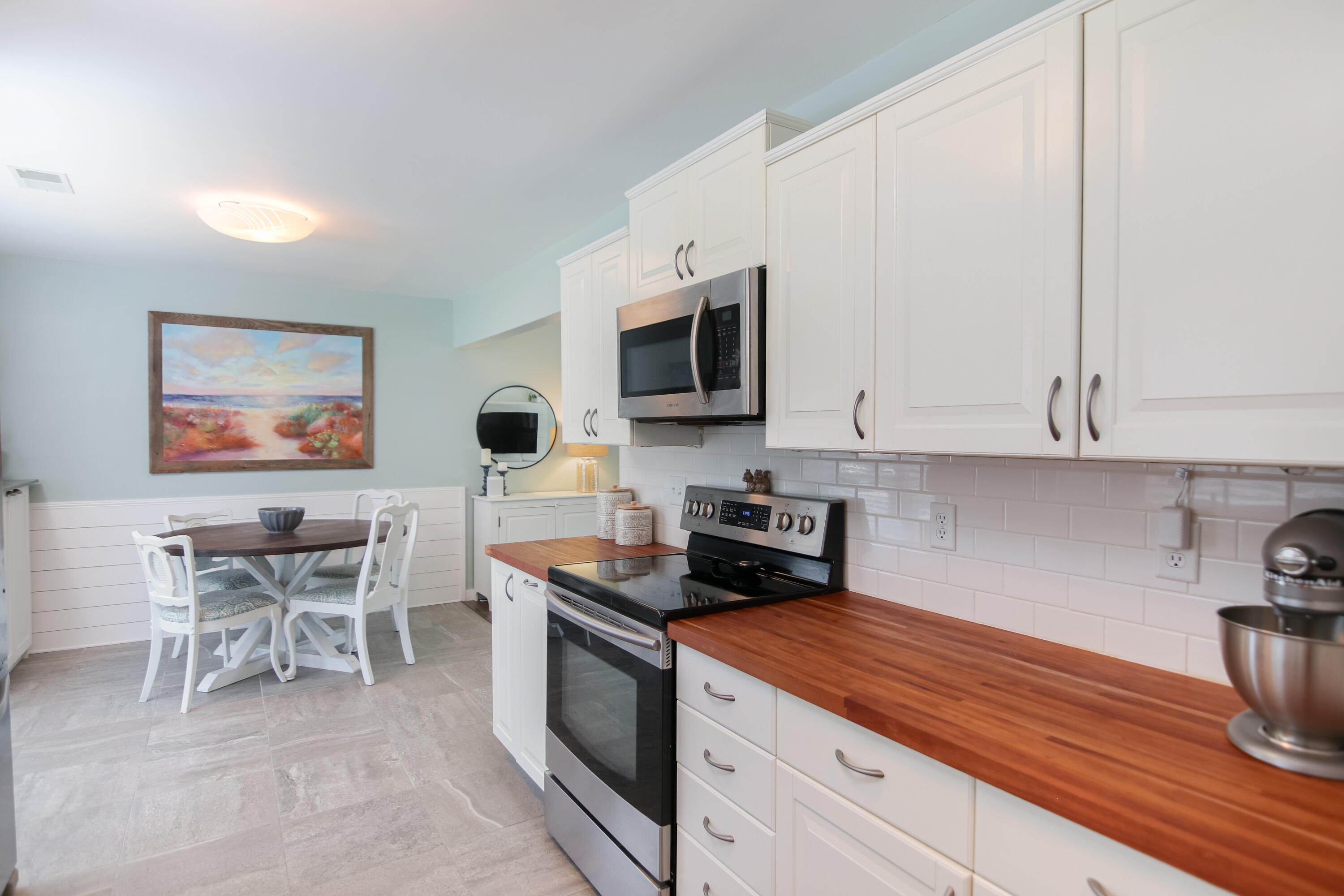 1754 Nantahala Boulevard