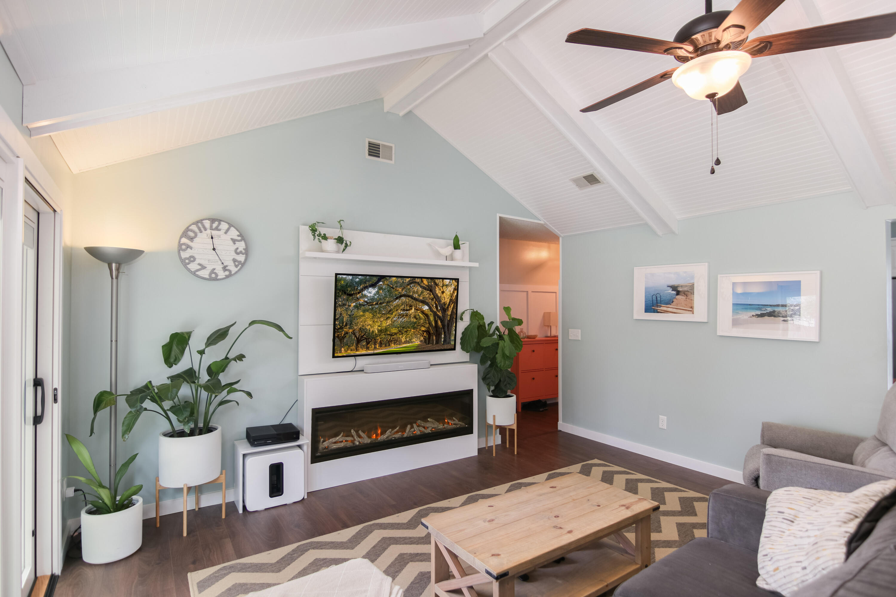 1754 Nantahala Boulevard