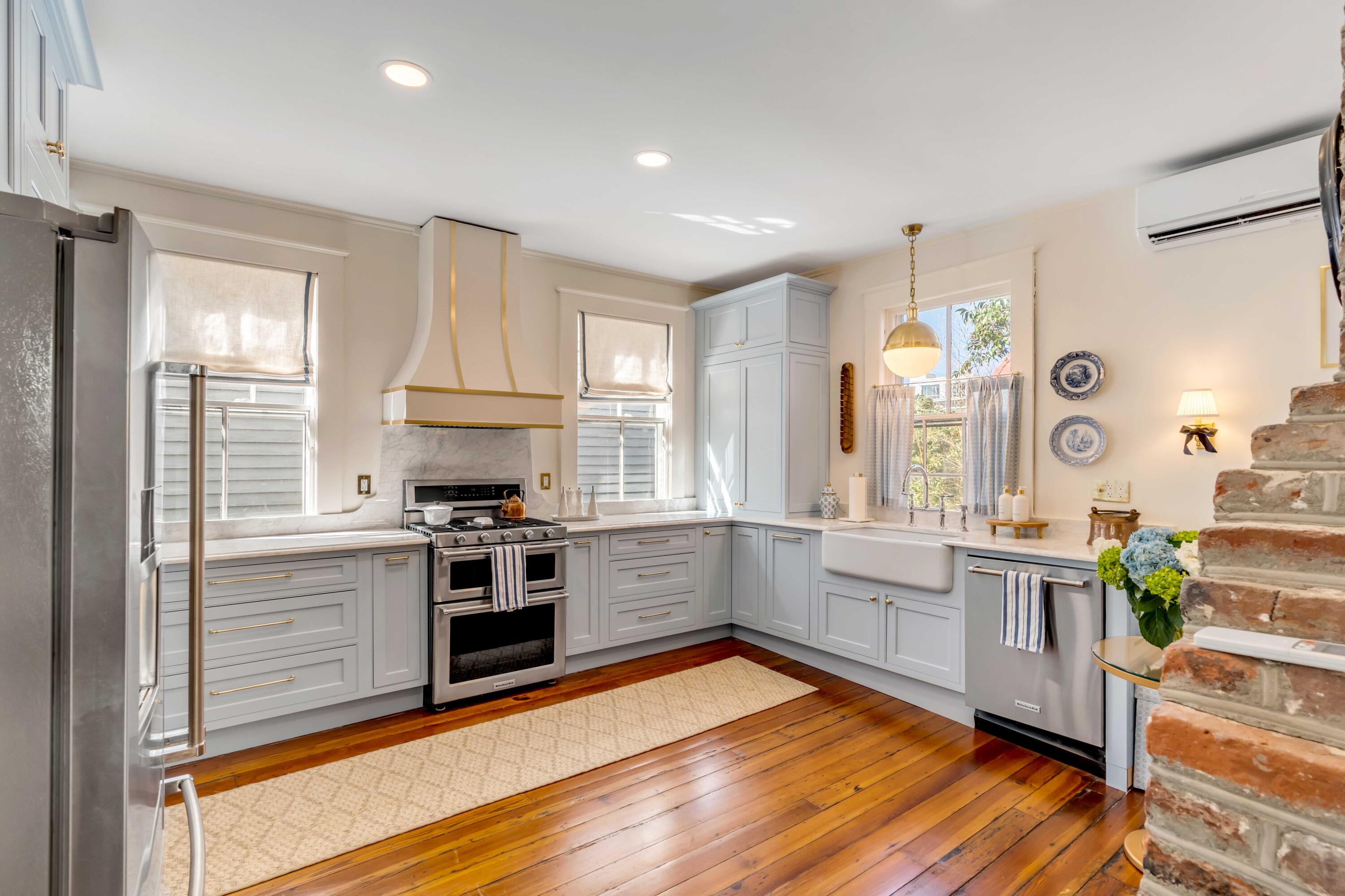 78 Vanderhorst Street