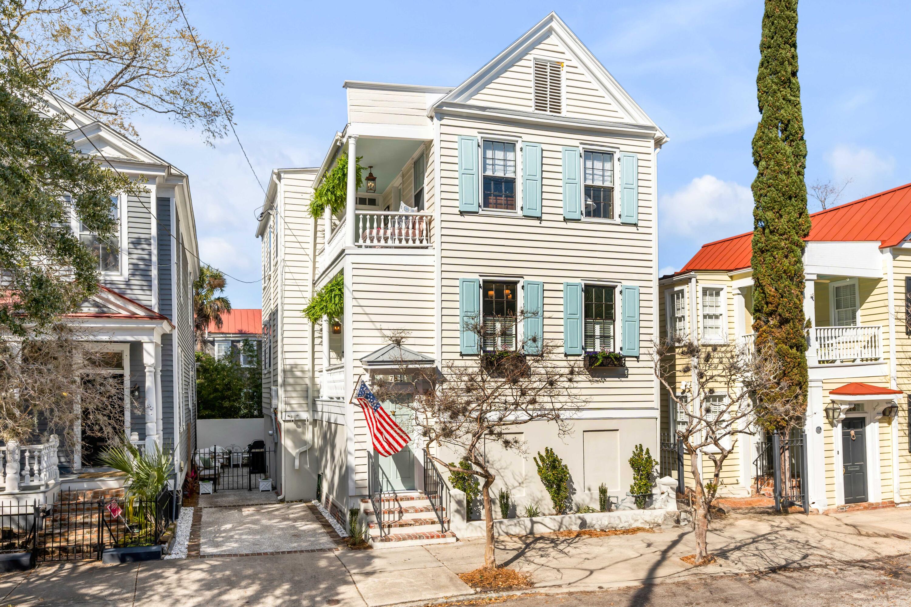 78 Vanderhorst Street