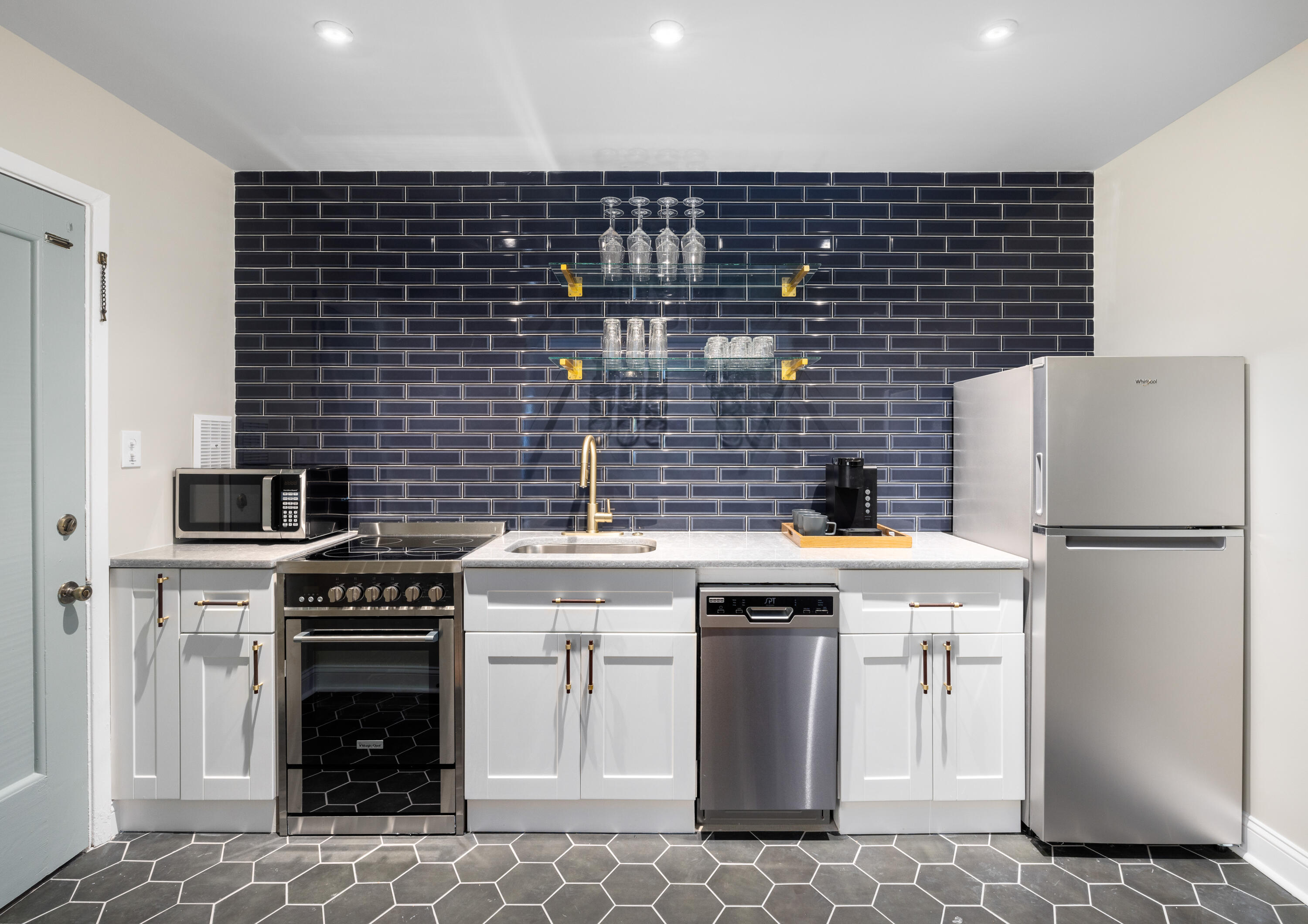 264 Grove Street # 4 Unit: 1-4