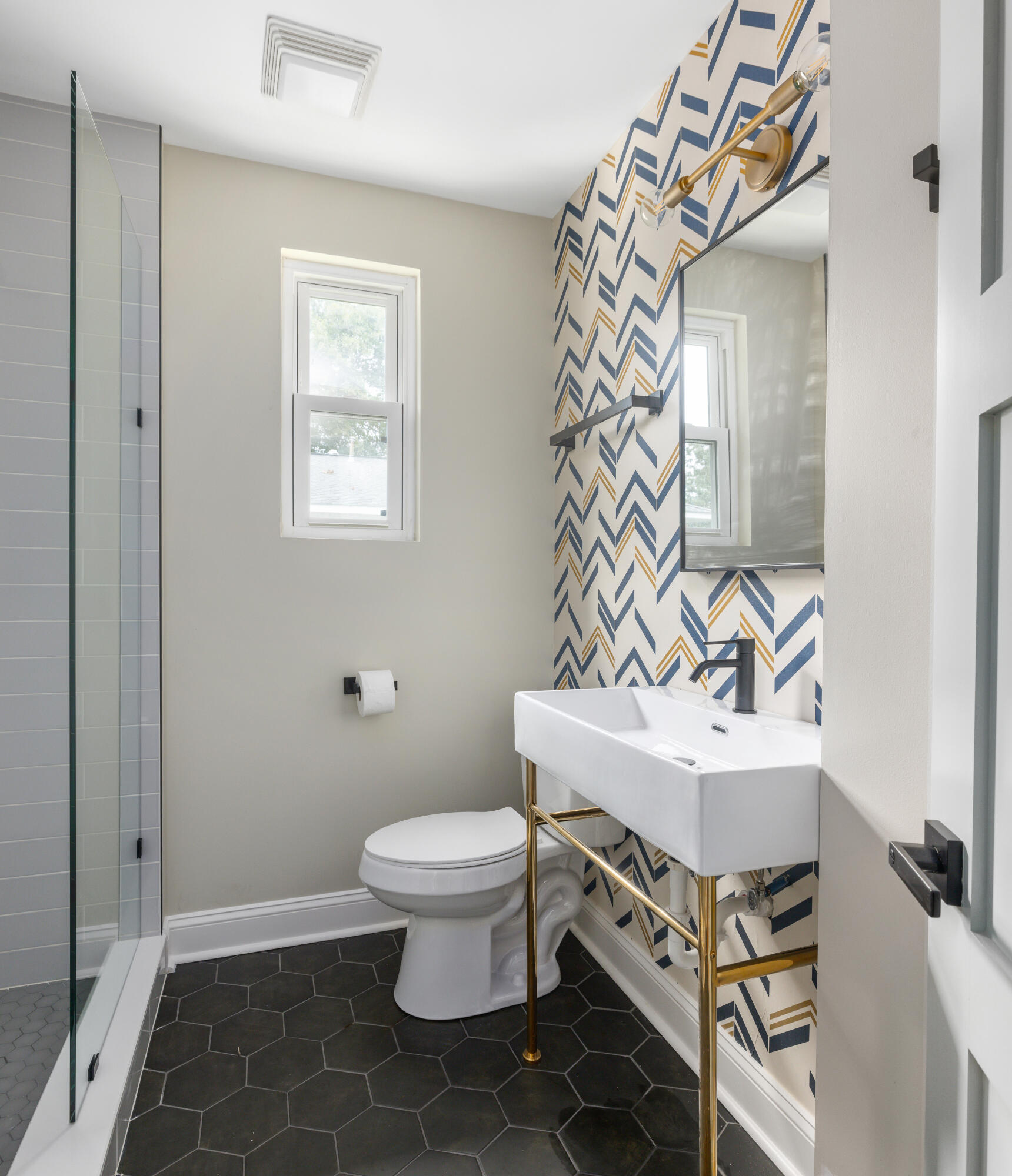 264 Grove Street # 4 Unit: 1-4