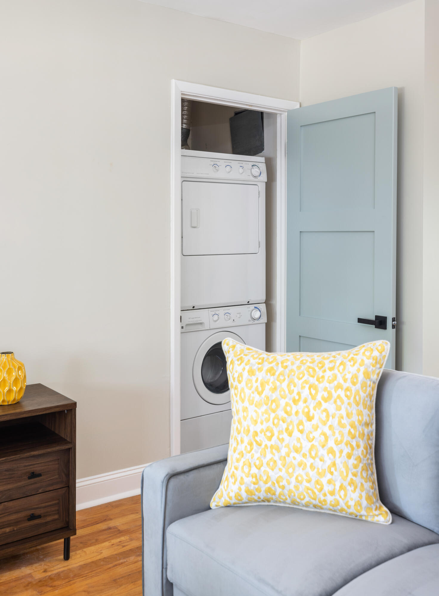 264 Grove Street # 4 Unit: 1-4