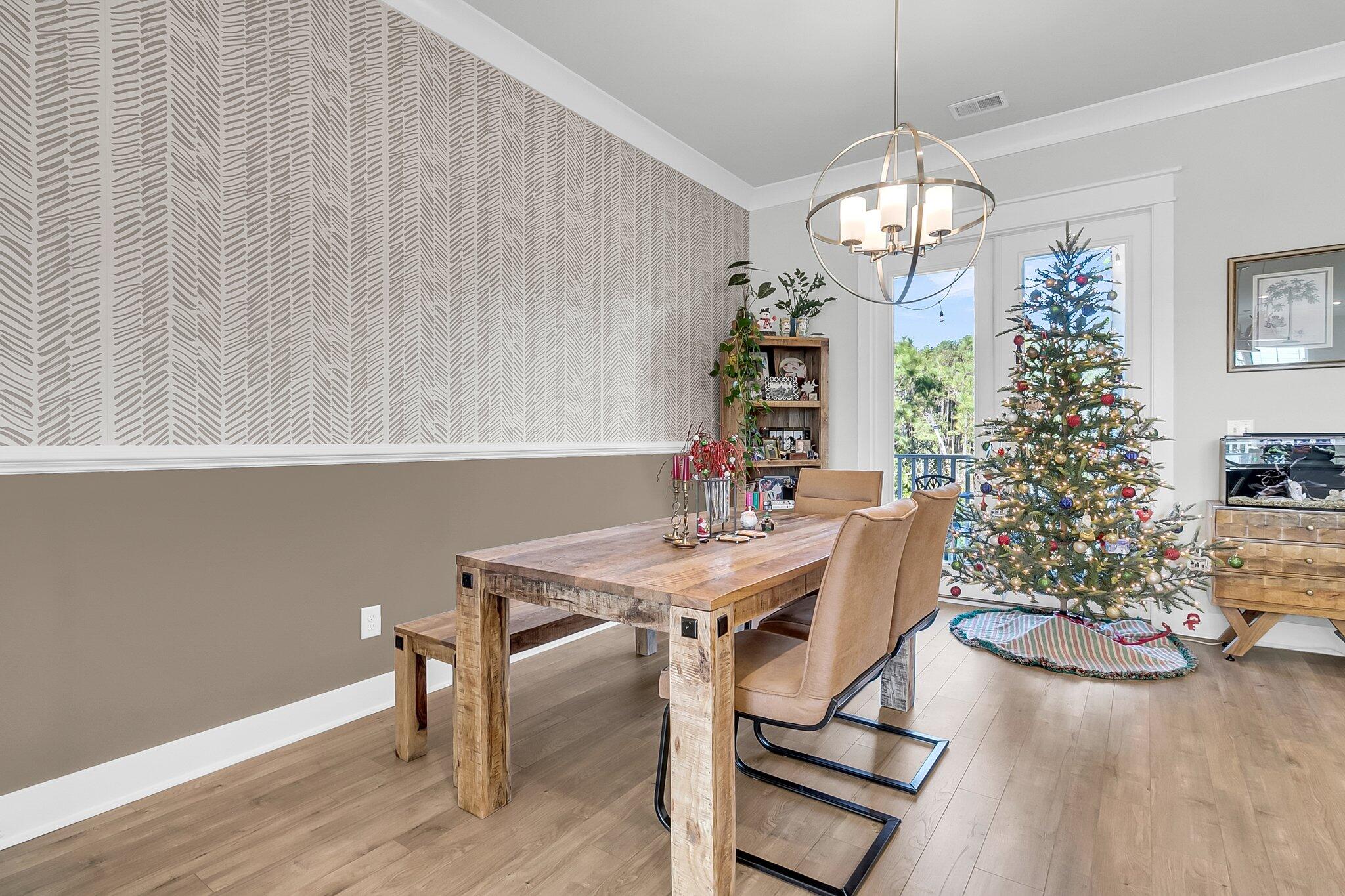 814 Kings Oak Court # 2