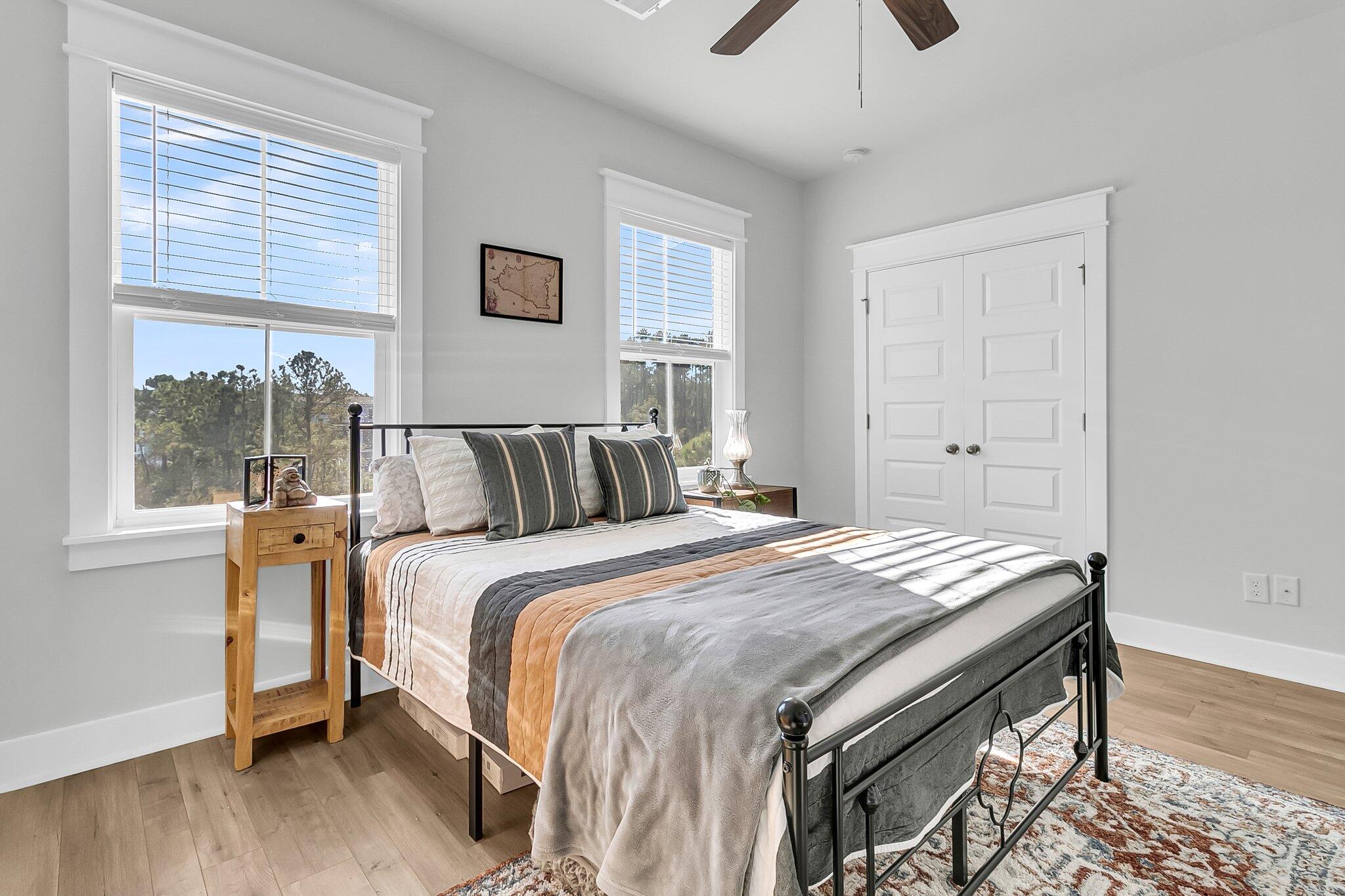 814 Kings Oak Court # 2