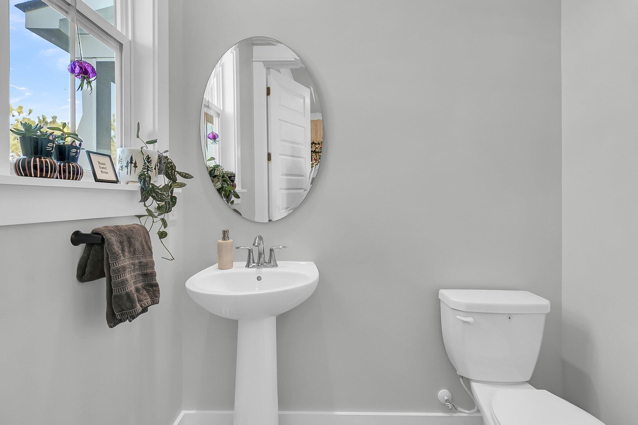 814 Kings Oak Court # 2