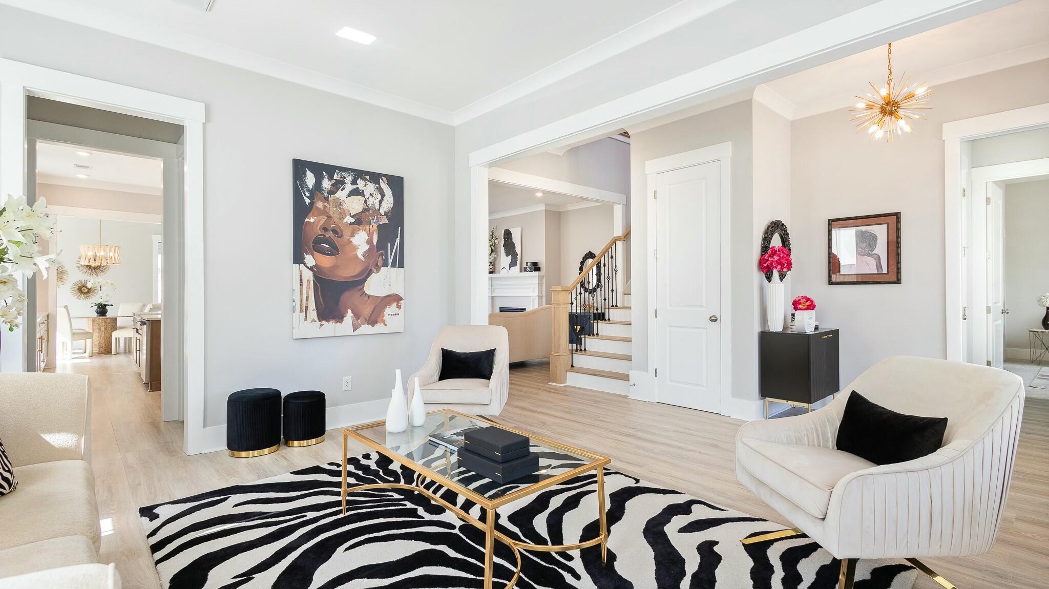 215 Brightside Trail