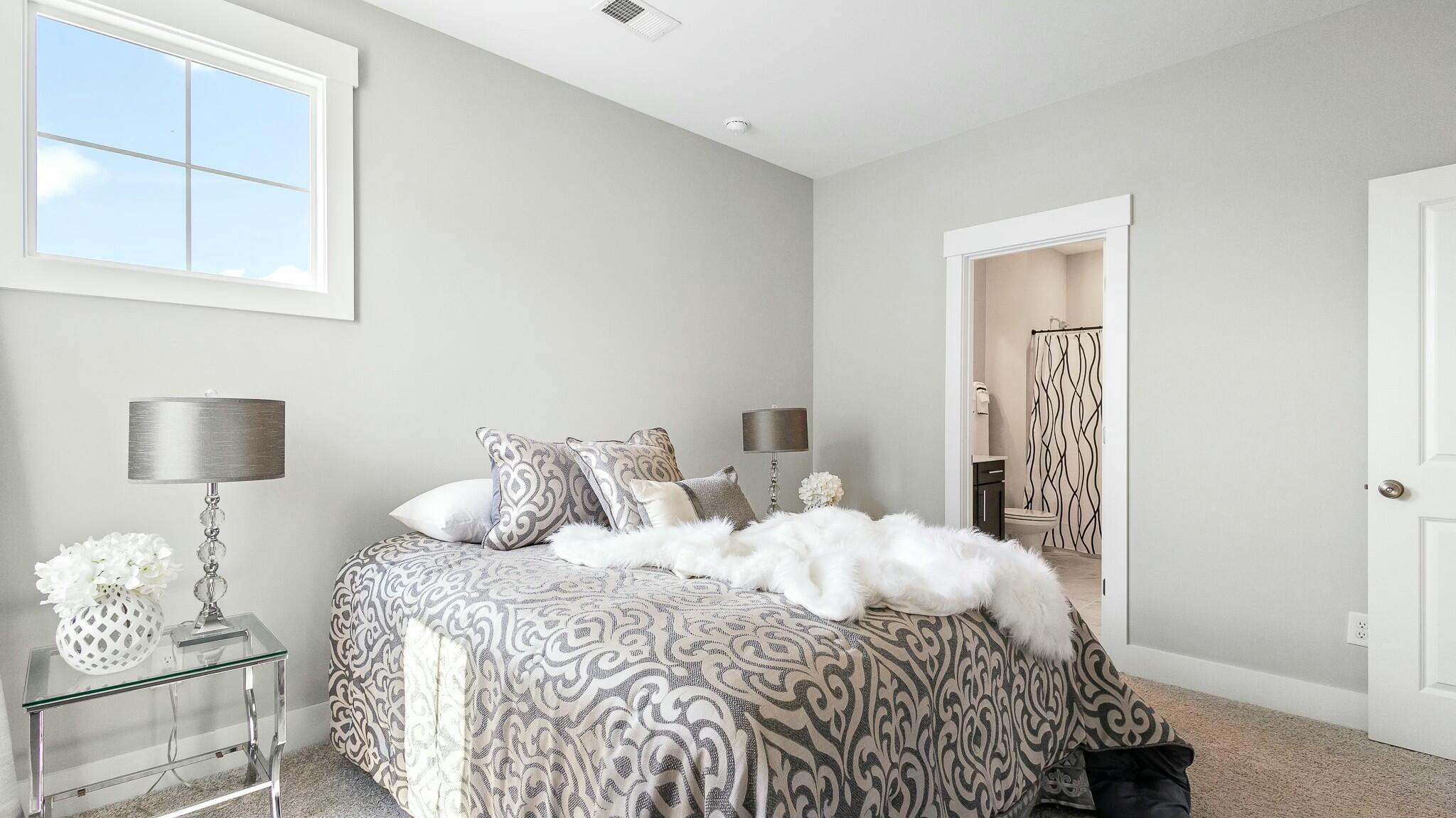 215 Brightside Trail