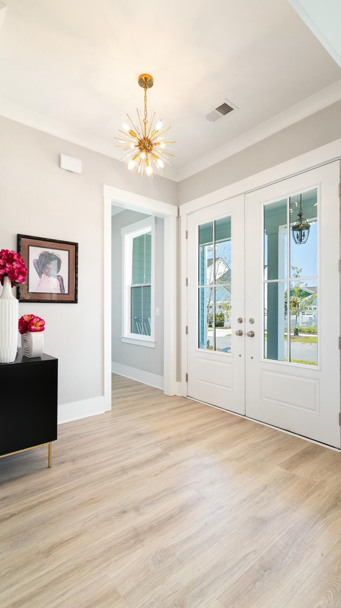 215 Brightside Trail