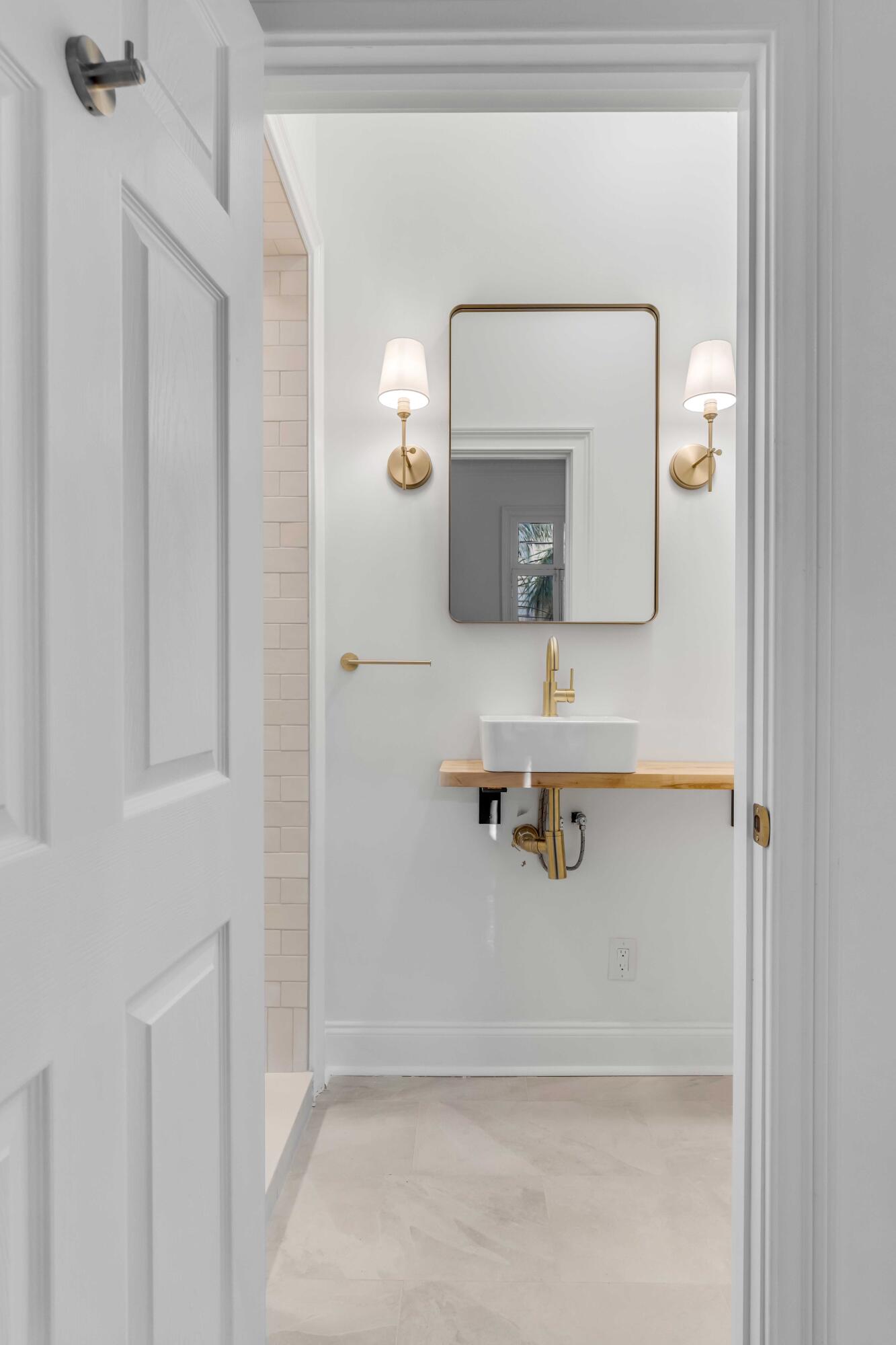 86 Beaufain Street # A