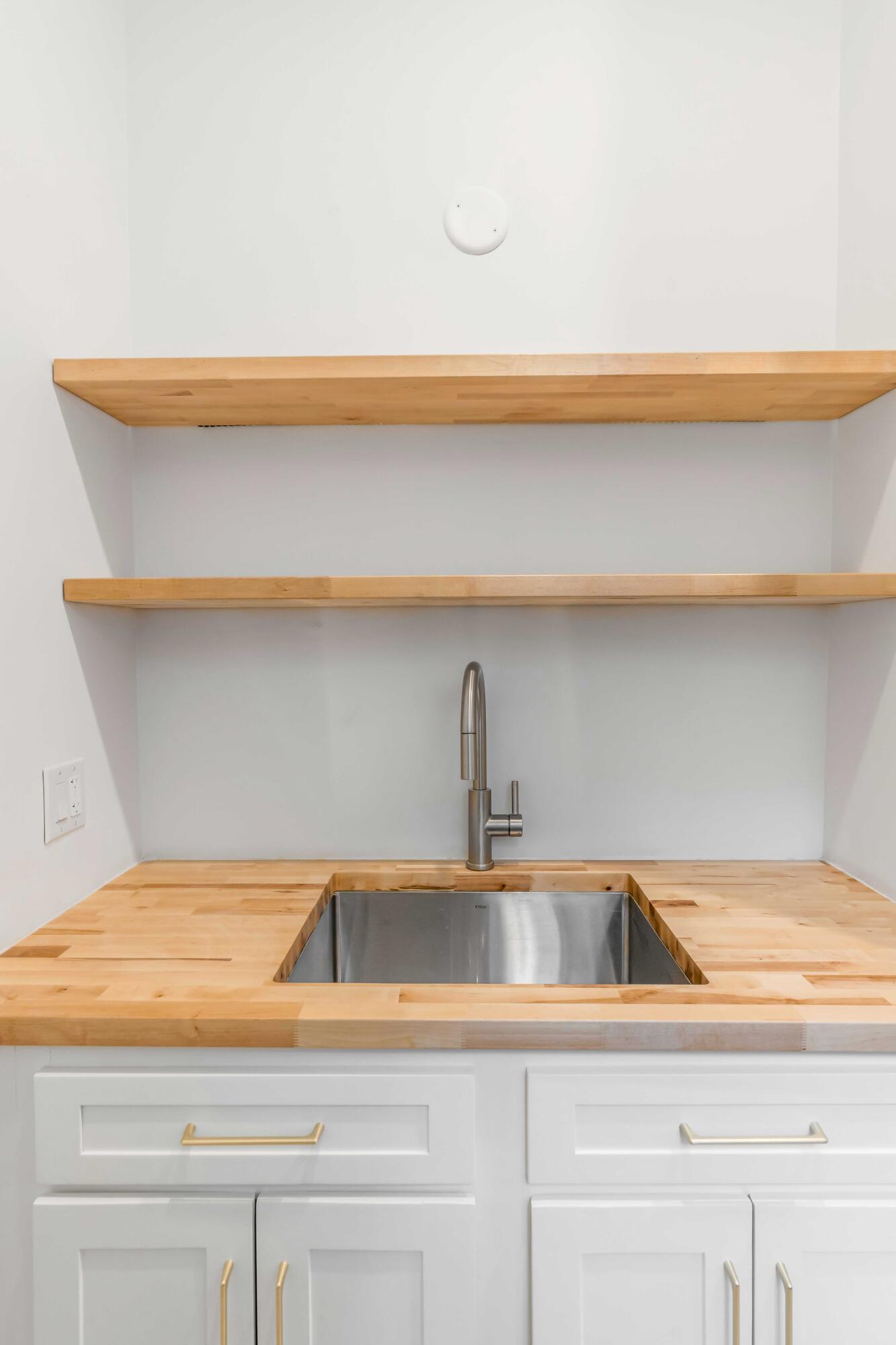 86 Beaufain Street # A