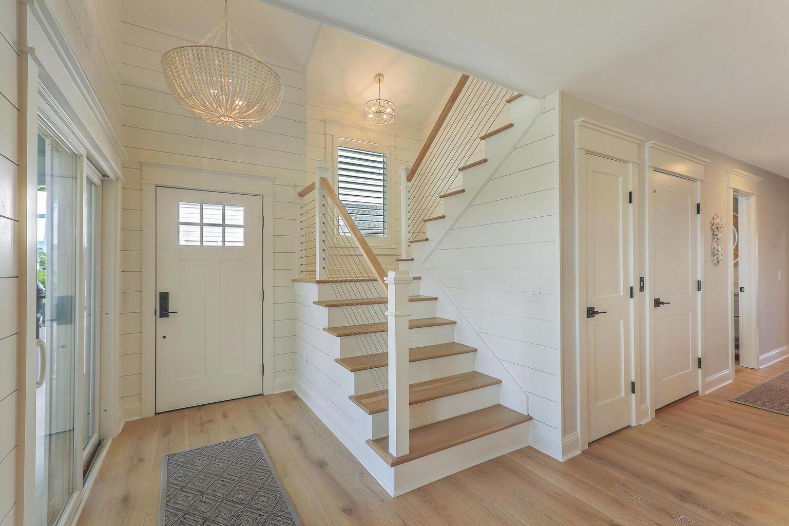 9 Marsh Island Lane