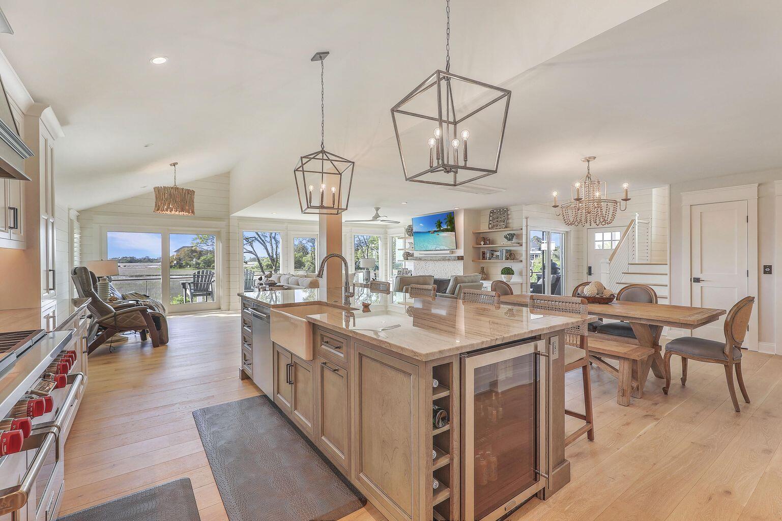 9 Marsh Island Lane