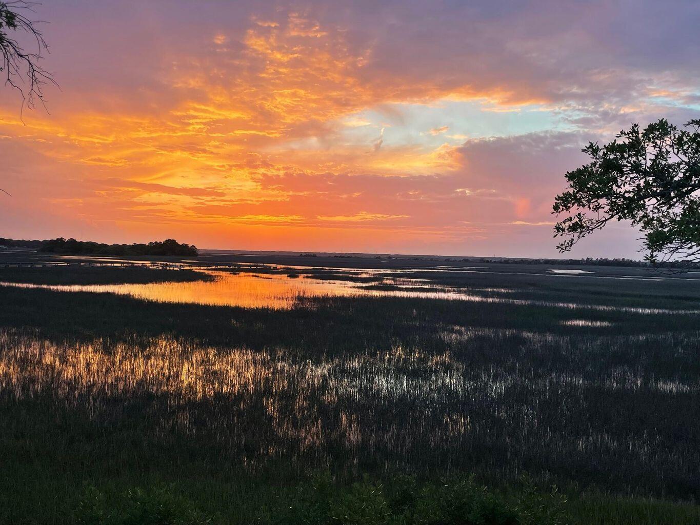 9 Marsh Island Lane