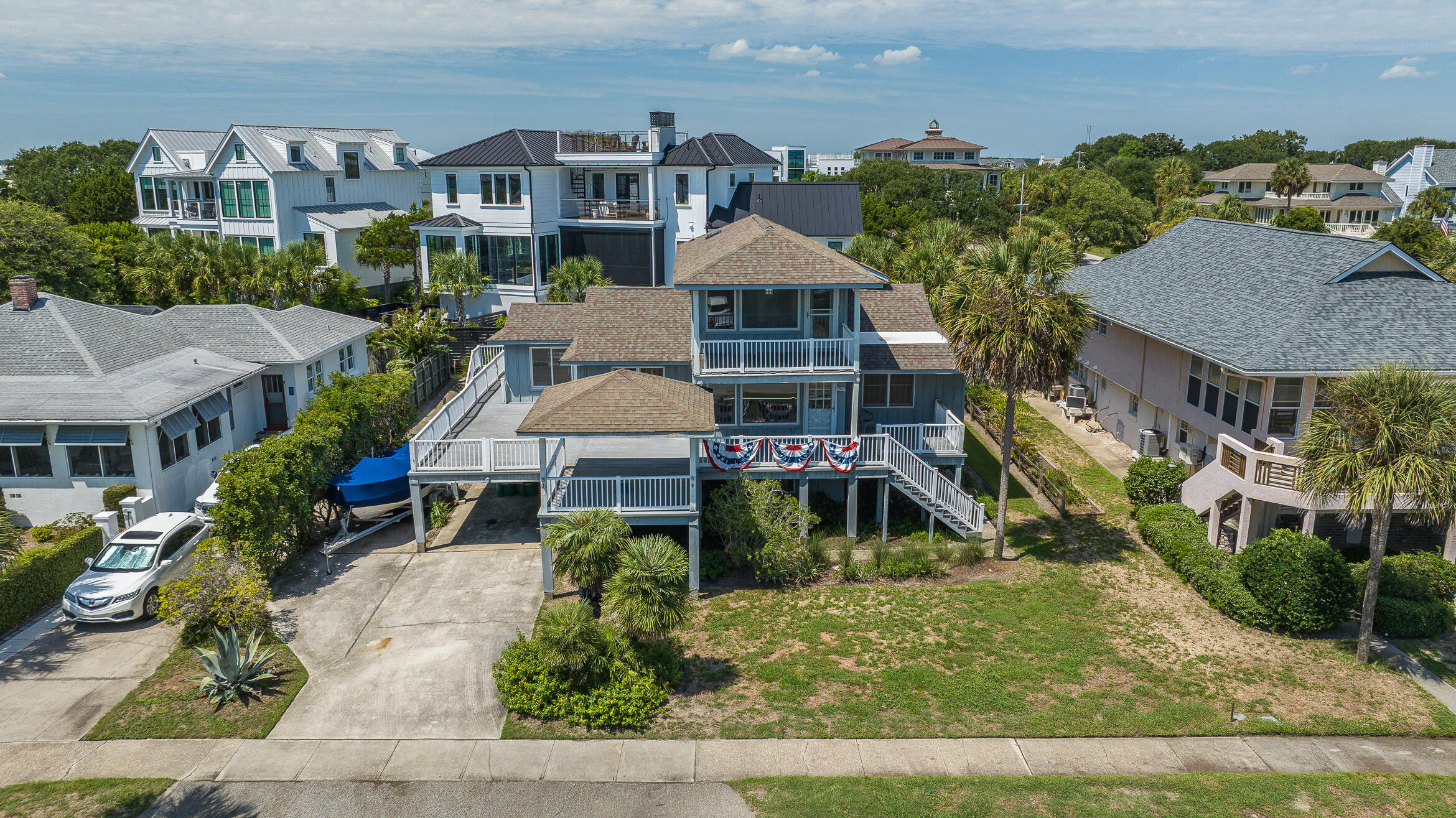 625 Ocean Boulevard