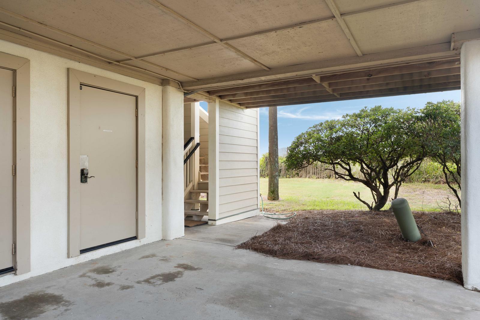 2 Seagrove Lane # D