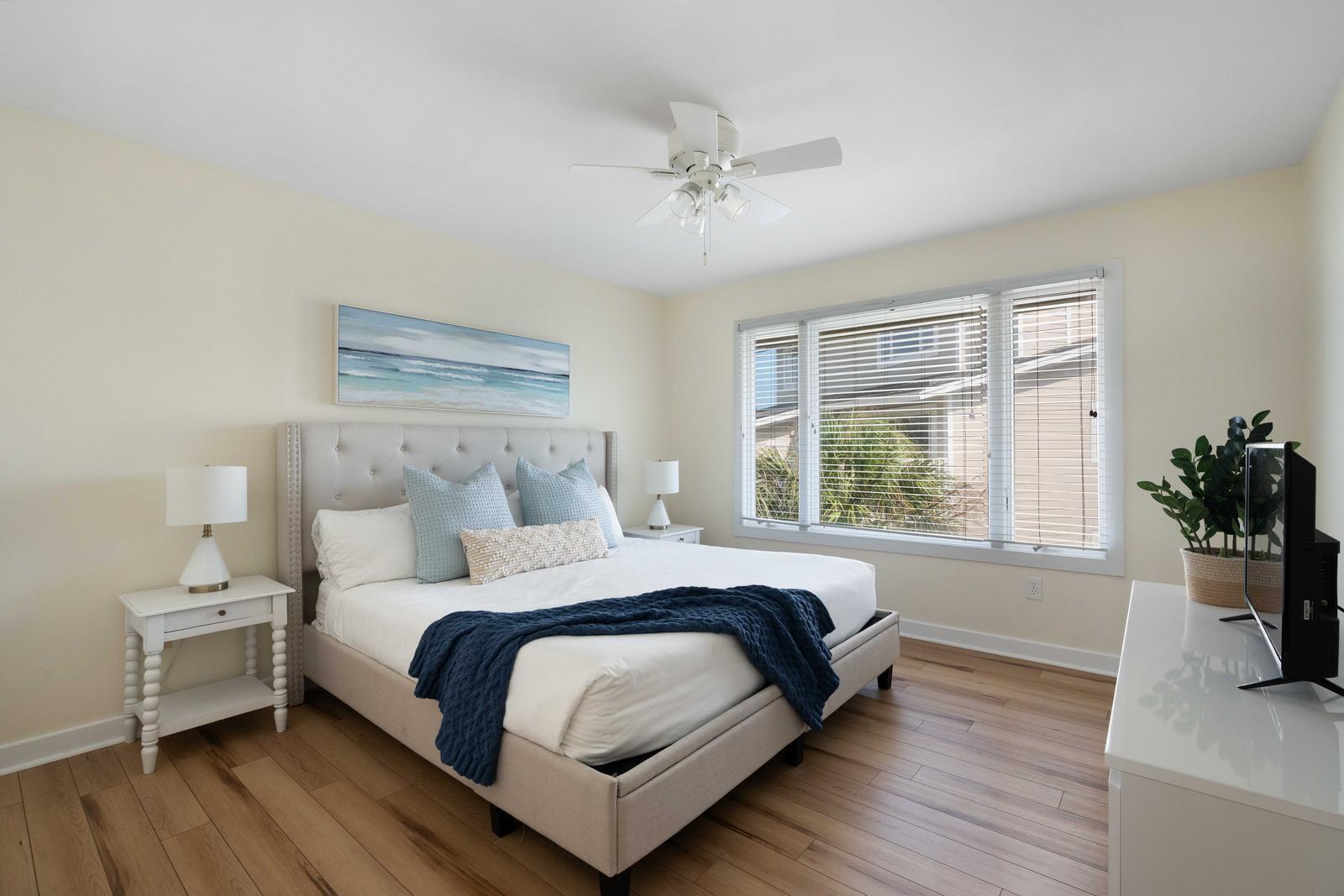 2 Seagrove Lane # D