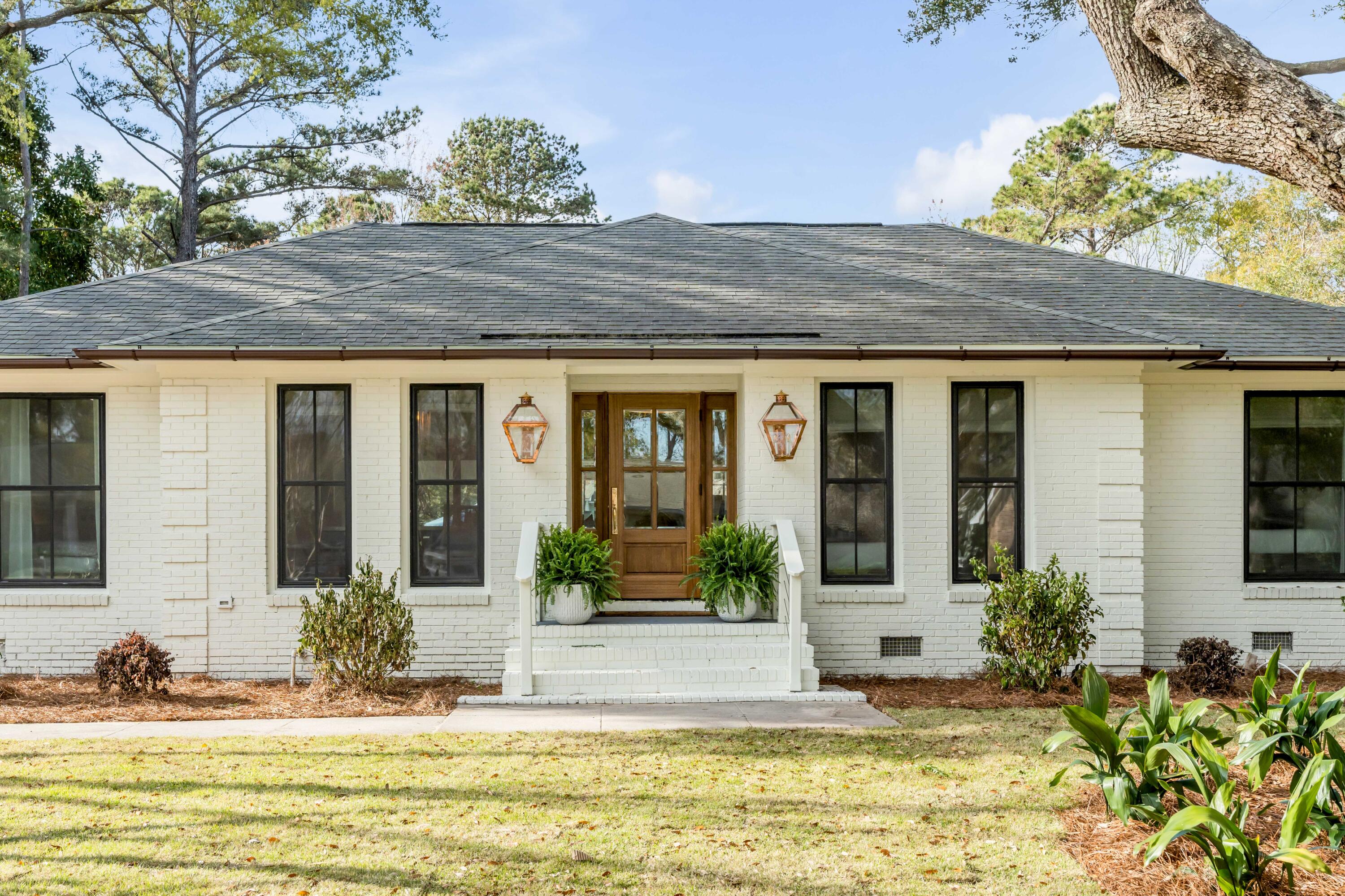 690 Pelzer Drive