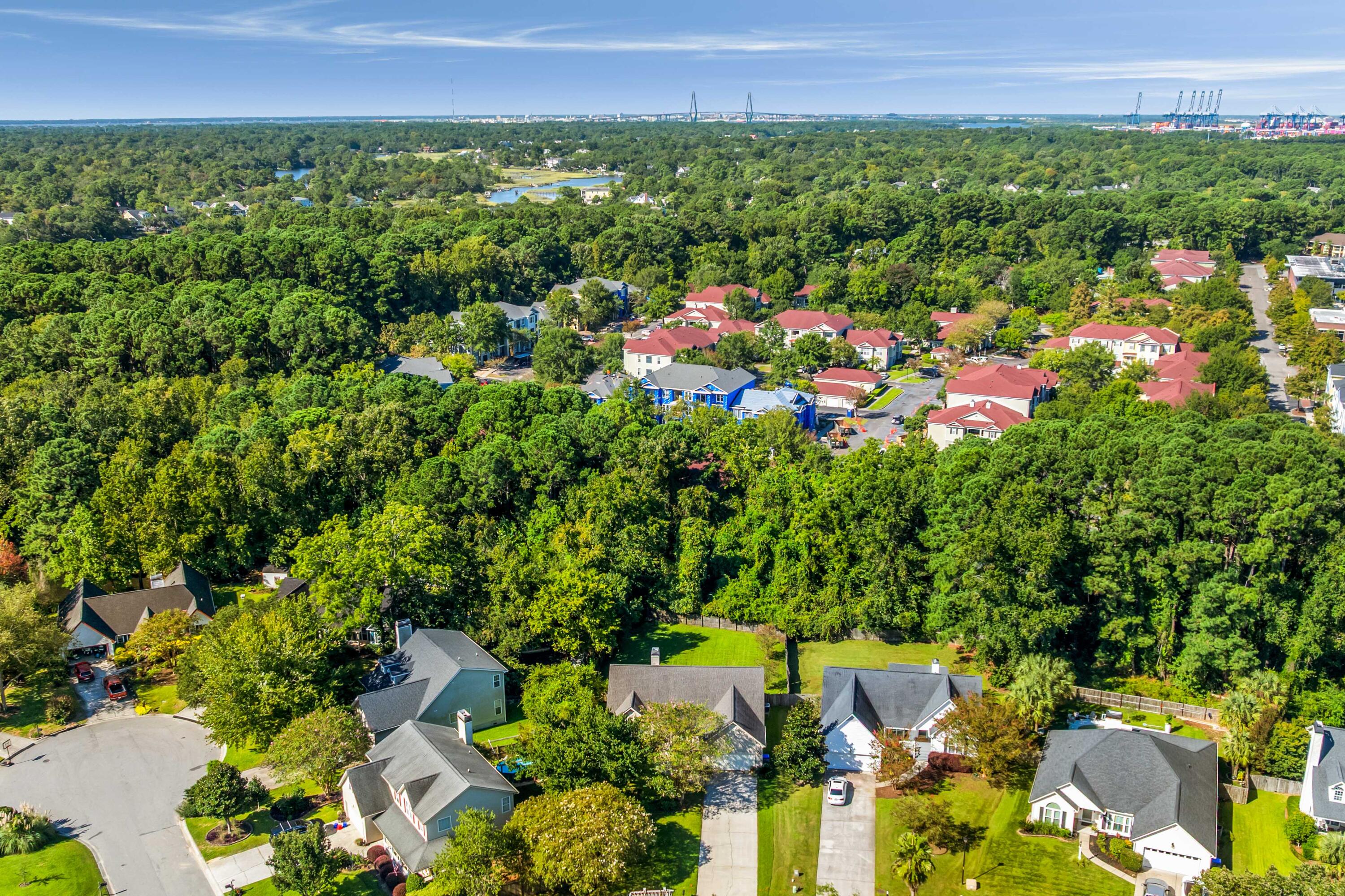 751 Woodland Pointe Place