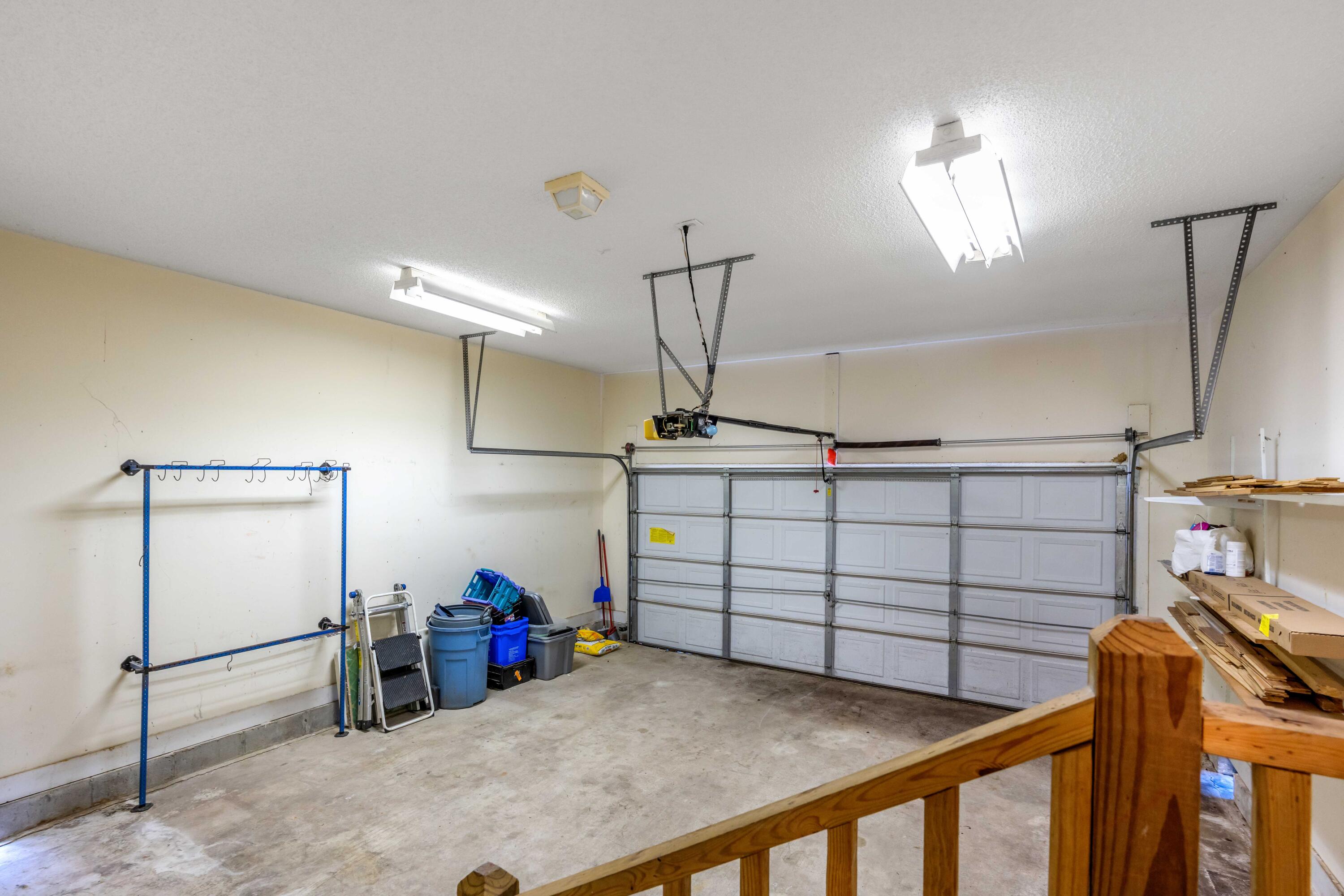 751 Woodland Pointe Place