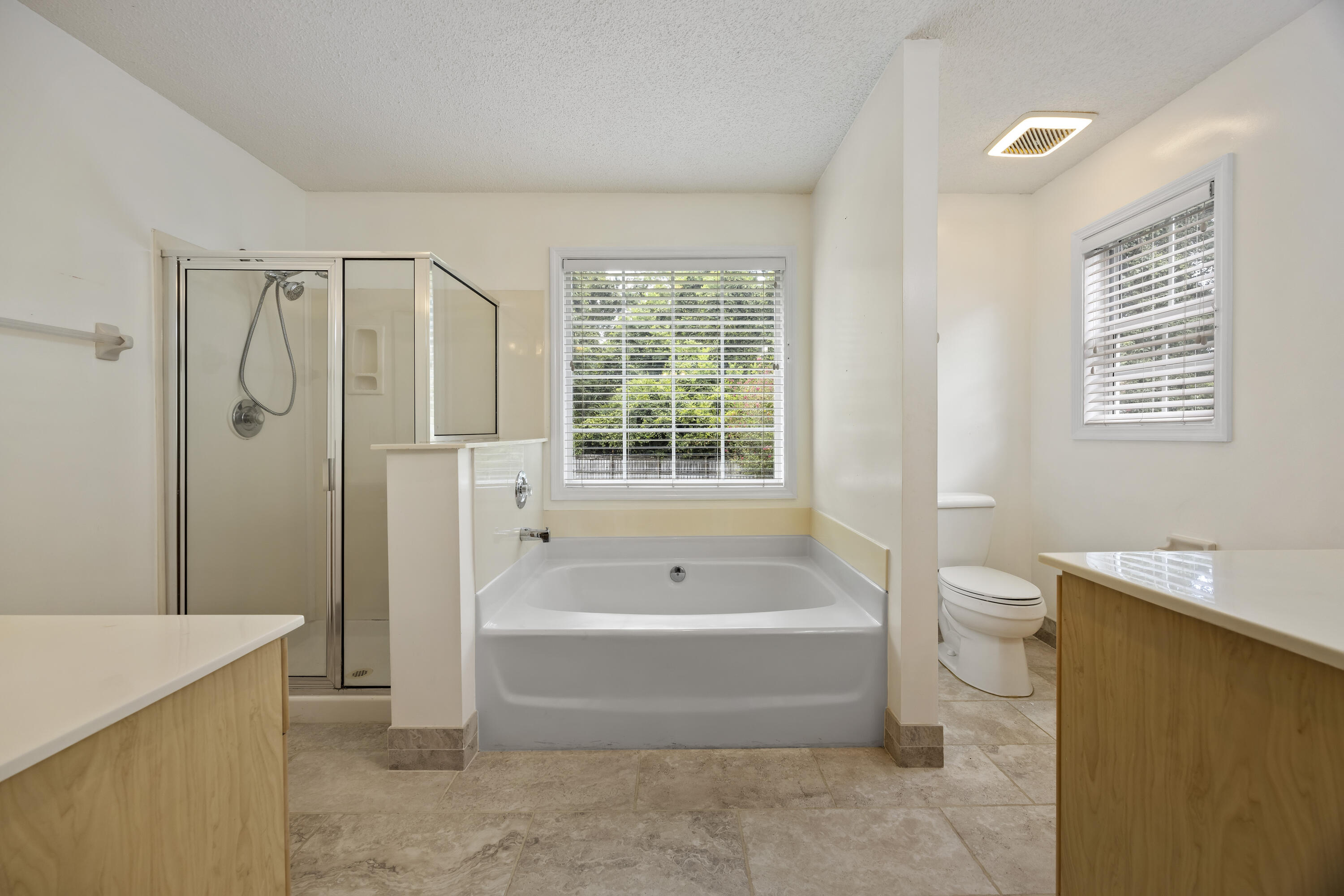 751 Woodland Pointe Place