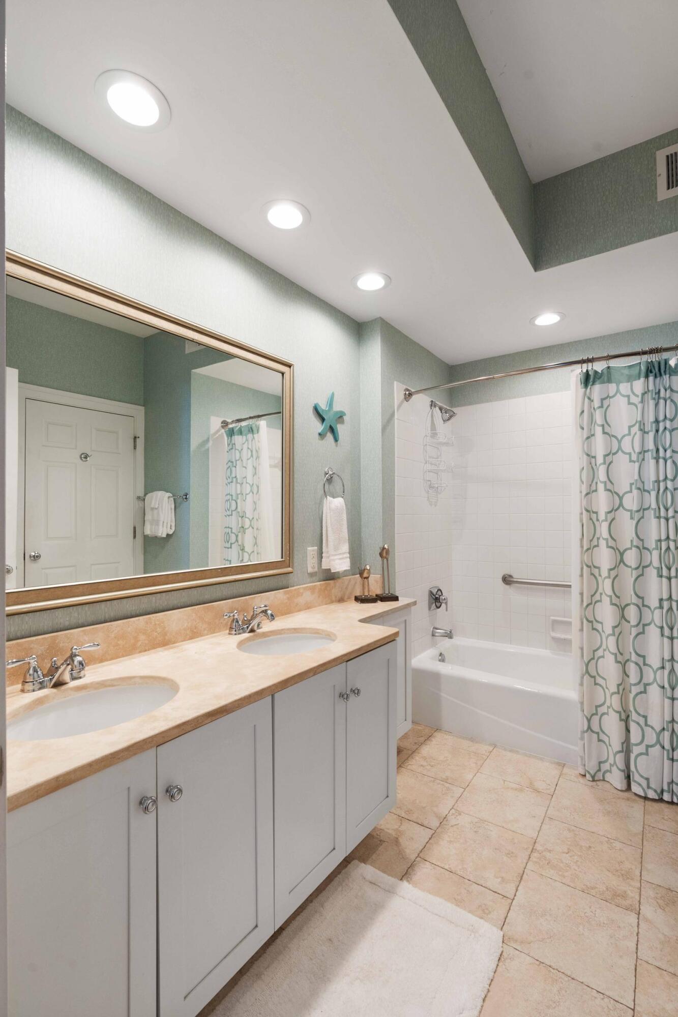 137 Grand Pavilion Boulevard