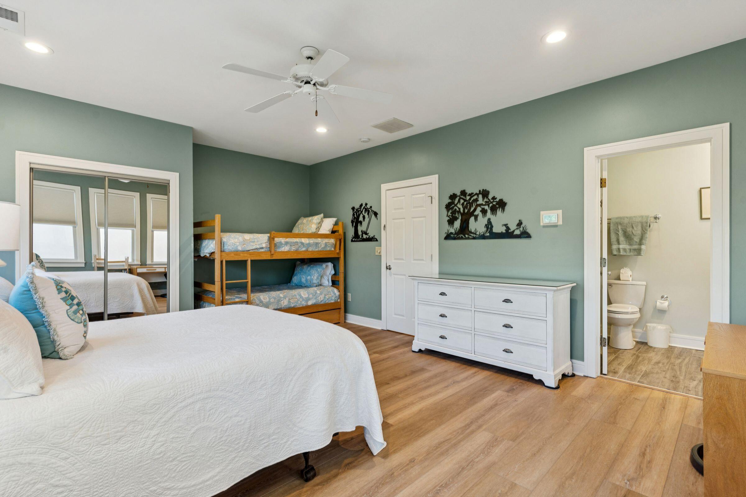 105 Grand Pavilion Boulevard