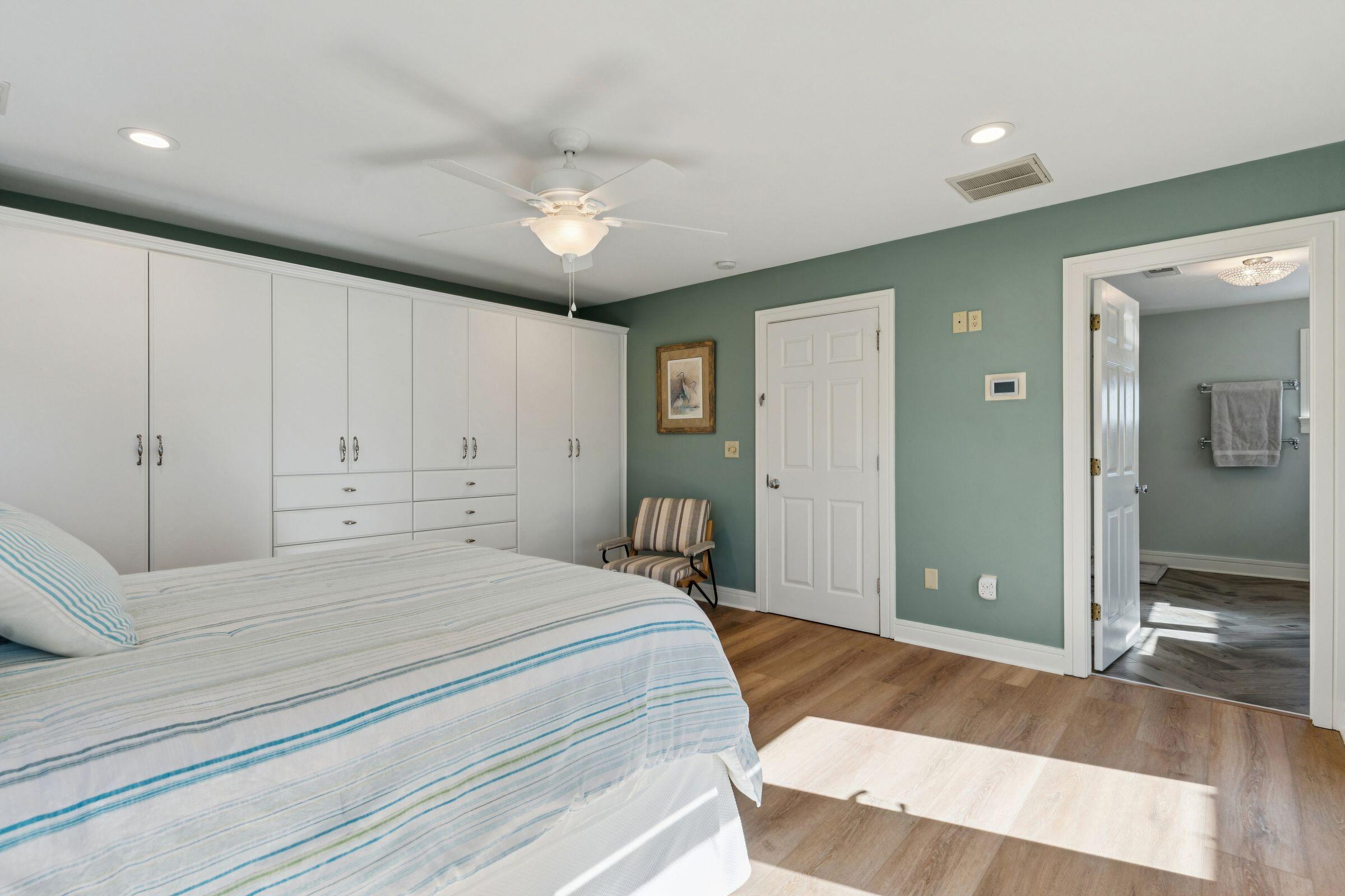 105 Grand Pavilion Boulevard