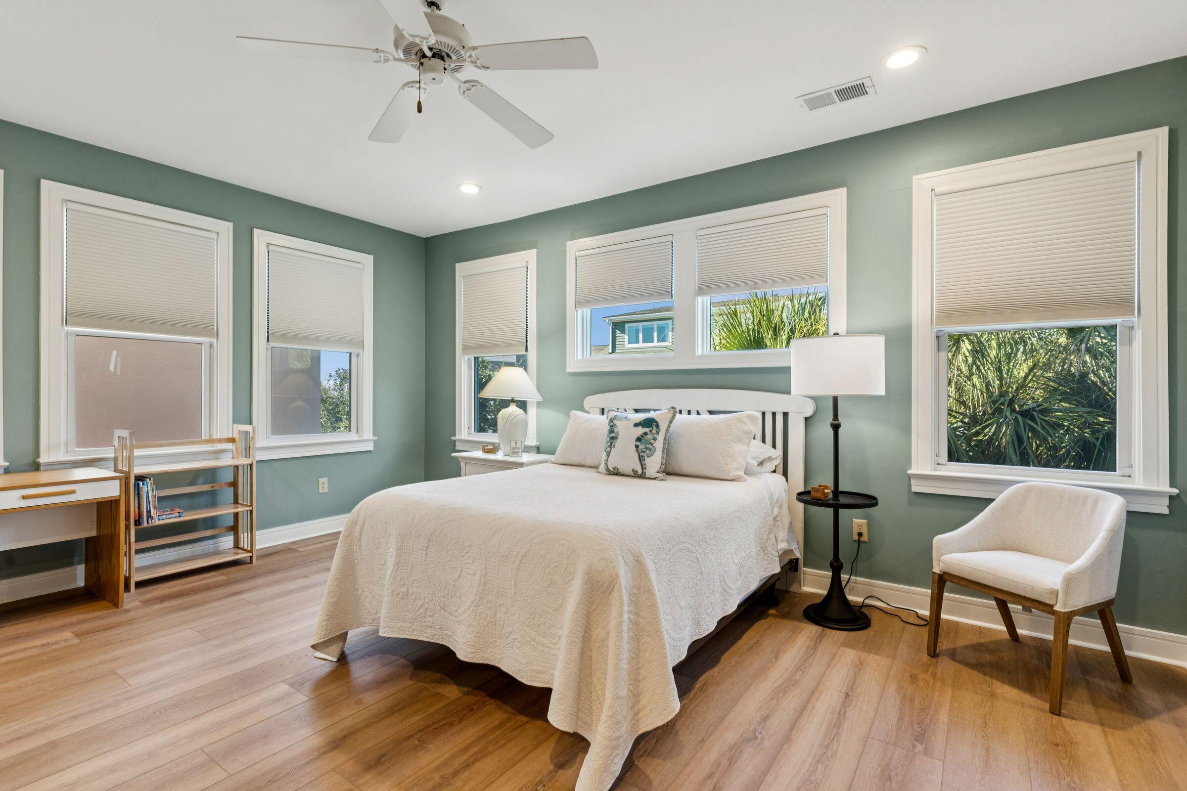 105 Grand Pavilion Boulevard