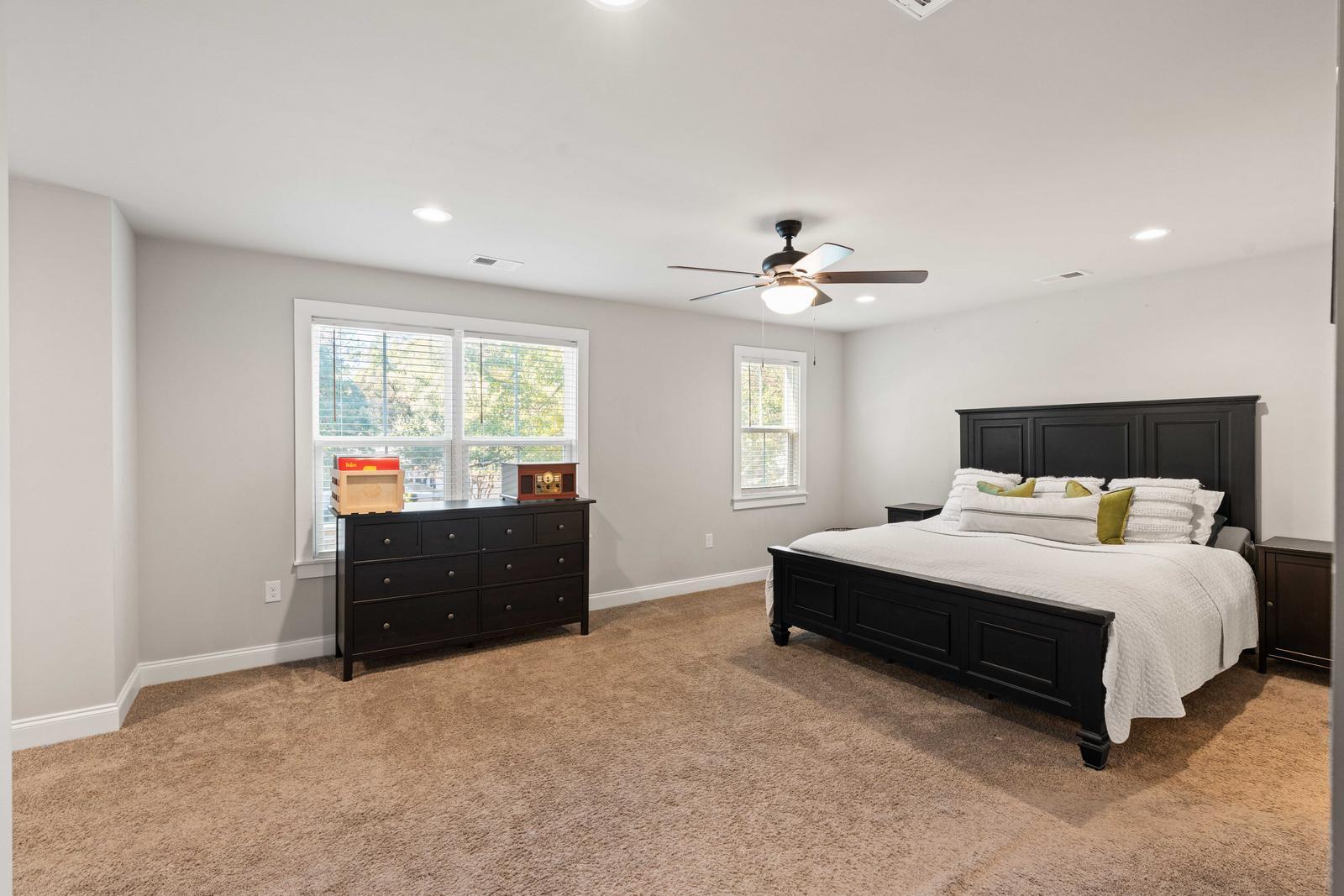 1547 Traywick Avenue