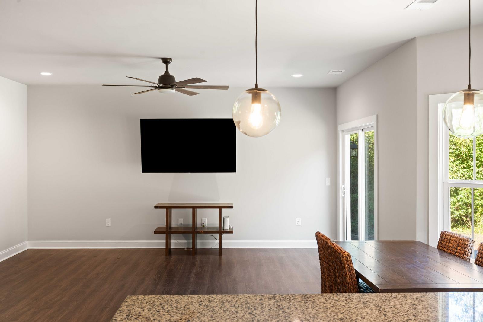 1547 Traywick Avenue