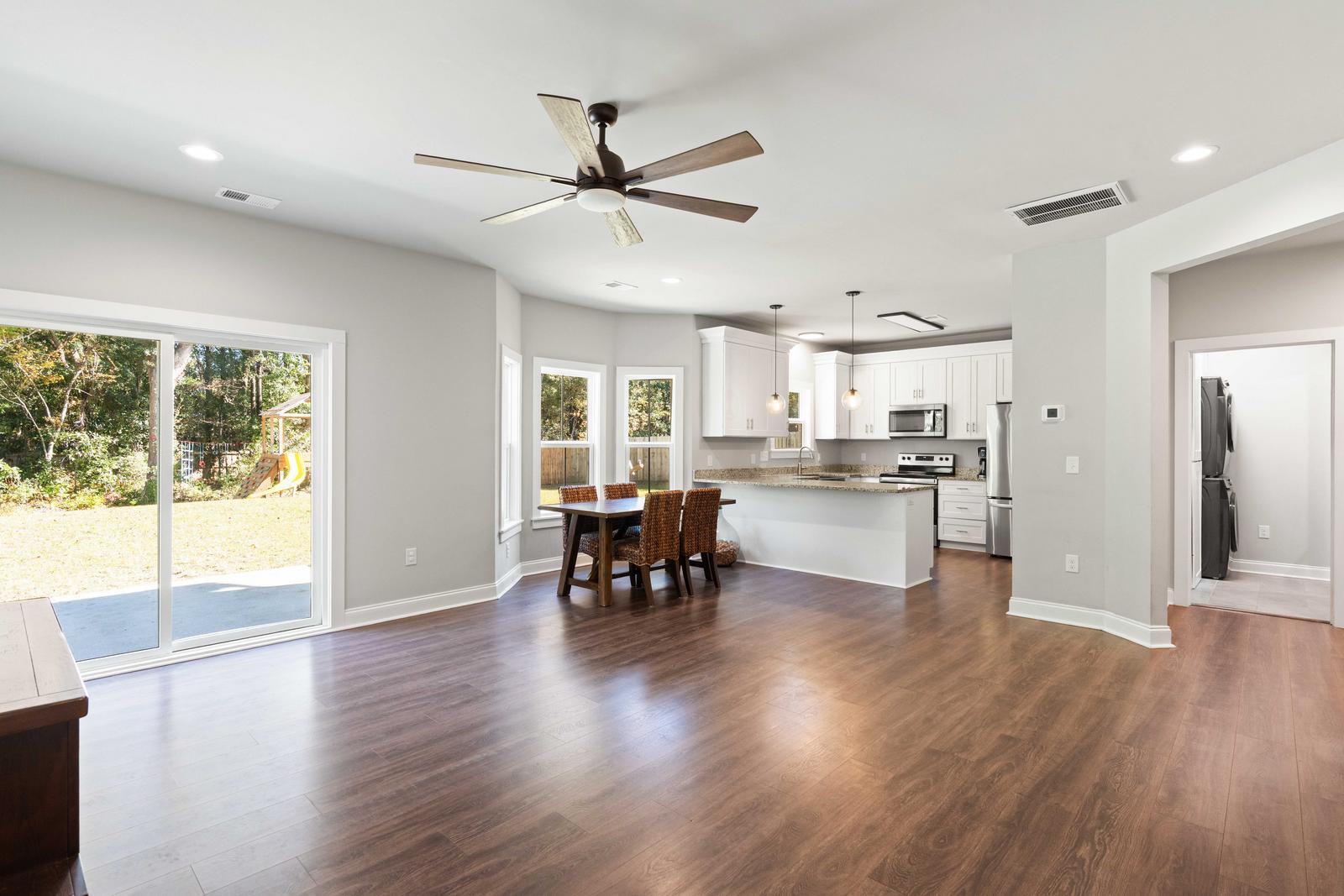 1547 Traywick Avenue