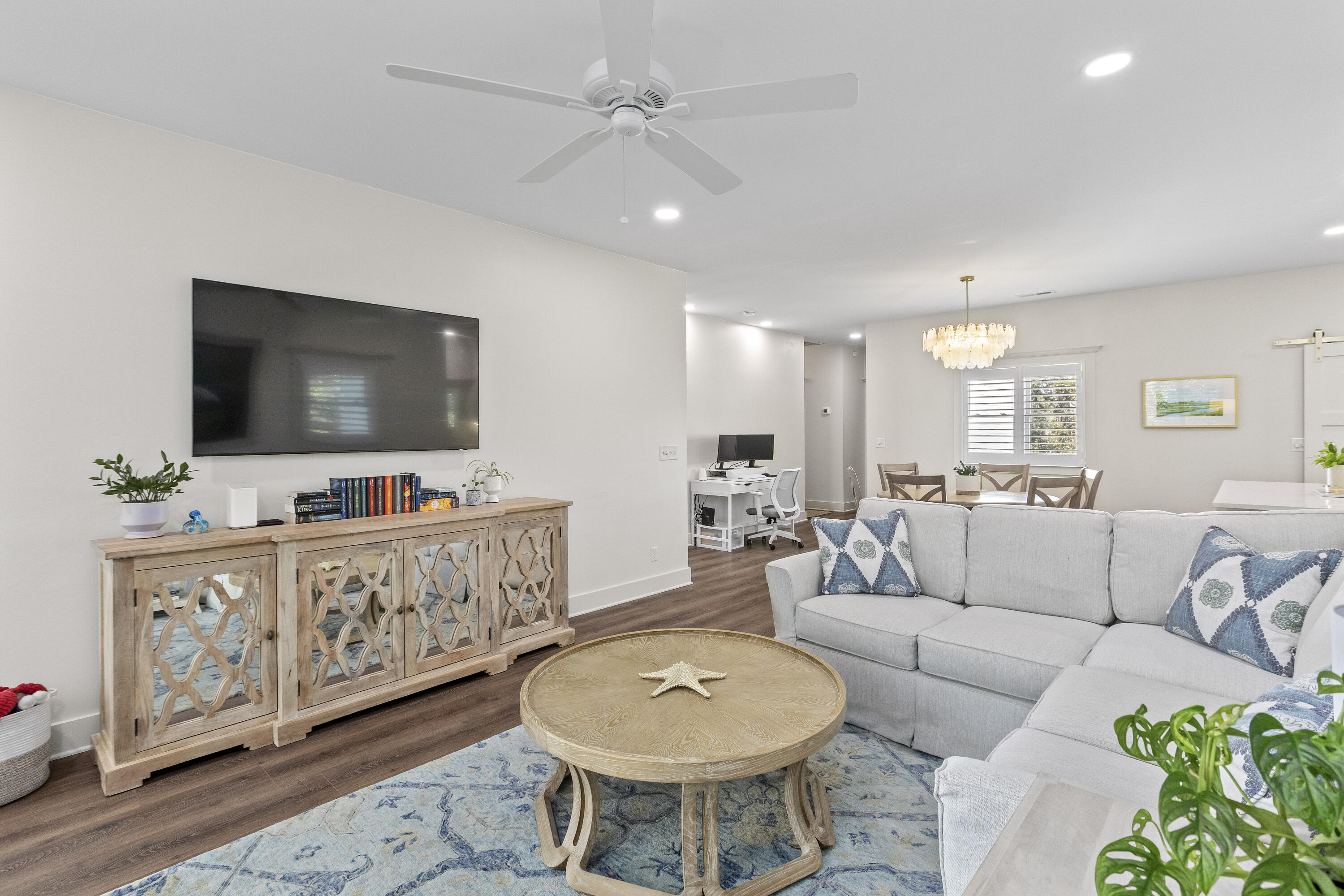 502 Yacht Harbor Court