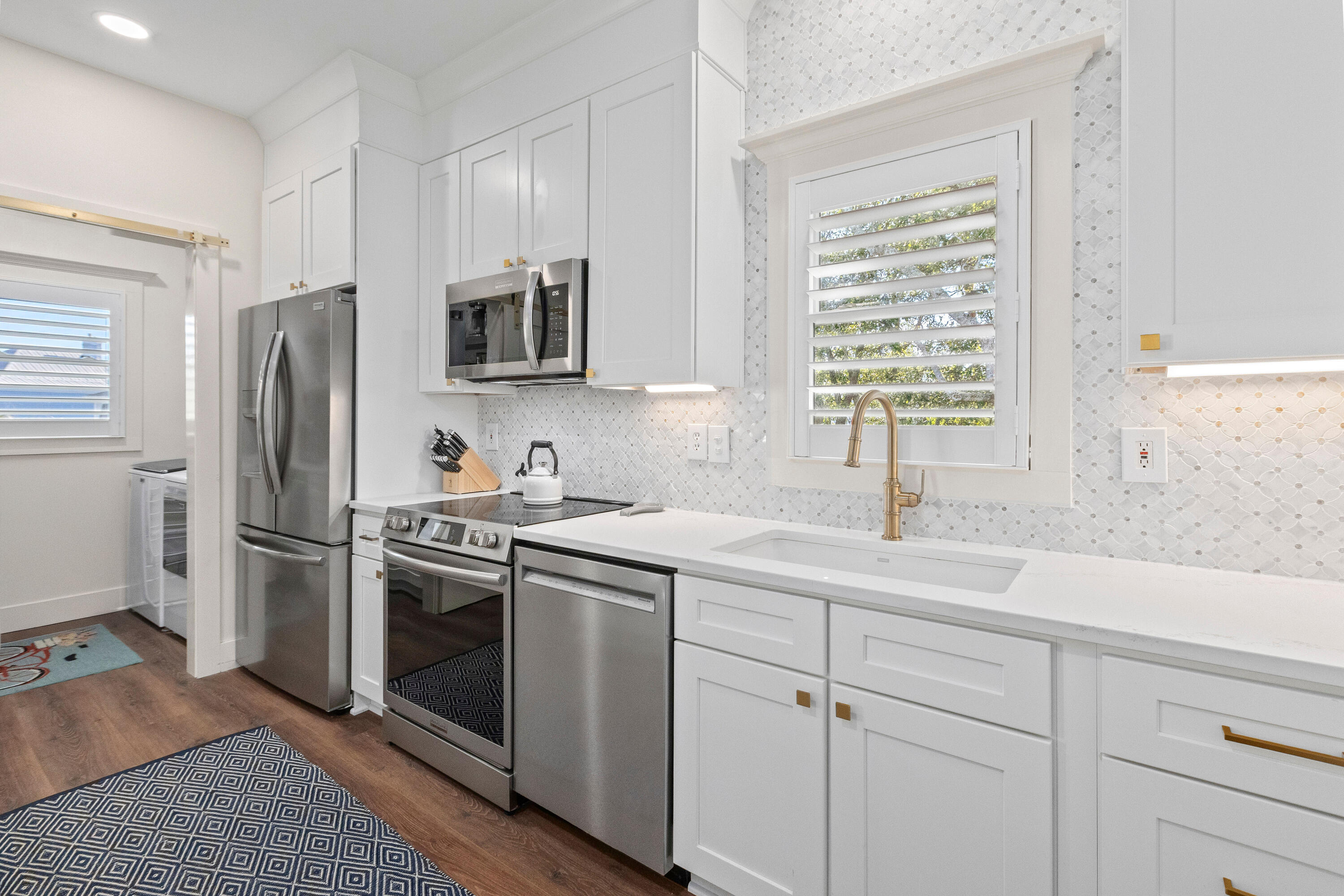 502 Yacht Harbor Court