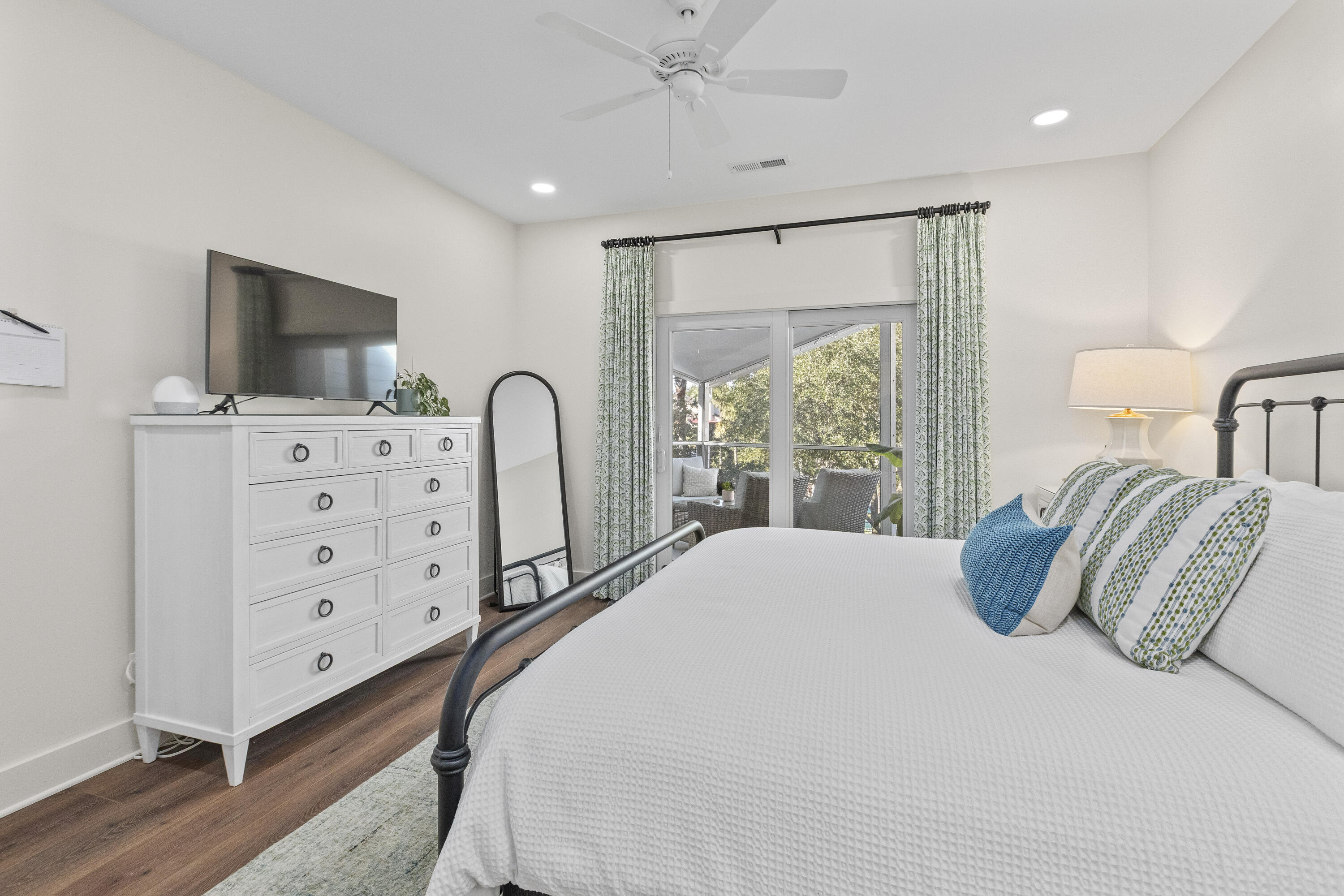 502 Yacht Harbor Court