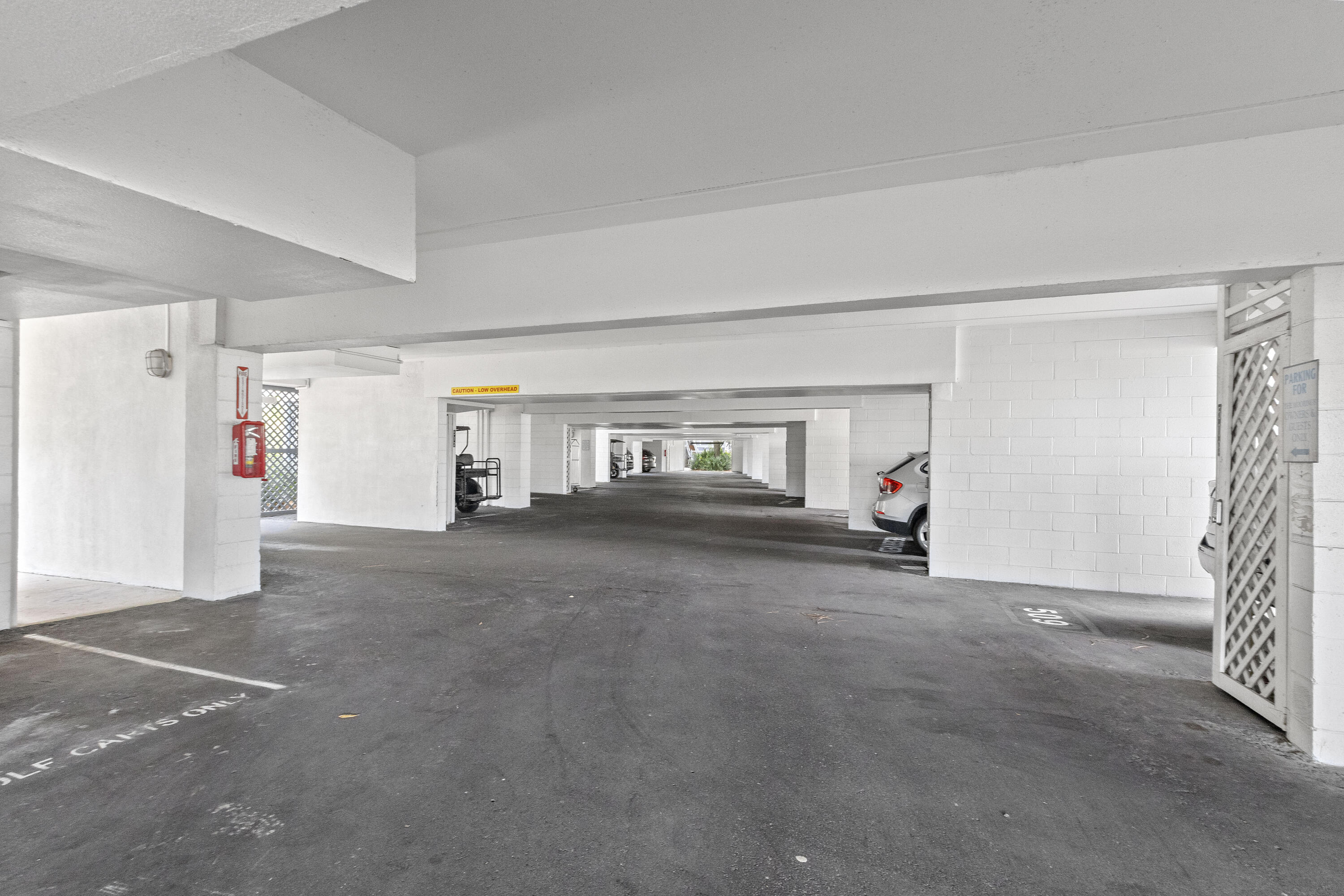 502 Yacht Harbor Court