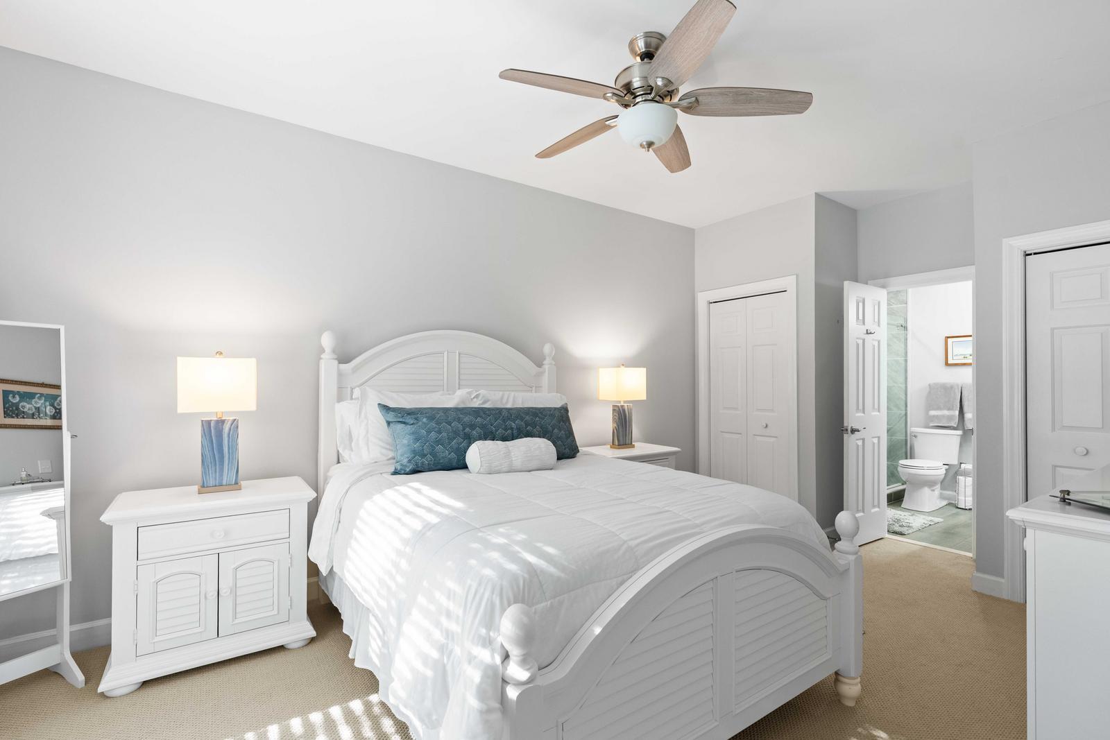 10 Links Clubhouse Court