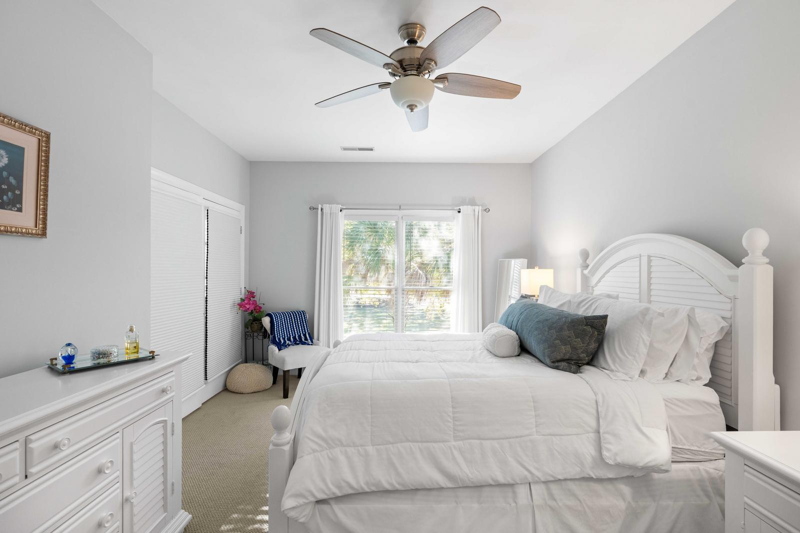 10 Links Clubhouse Court