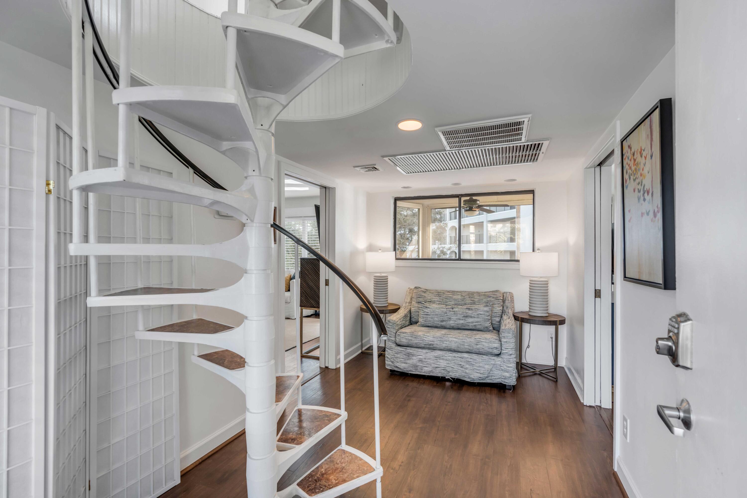 9000 Palmetto Drive # 302 Unit: G-302