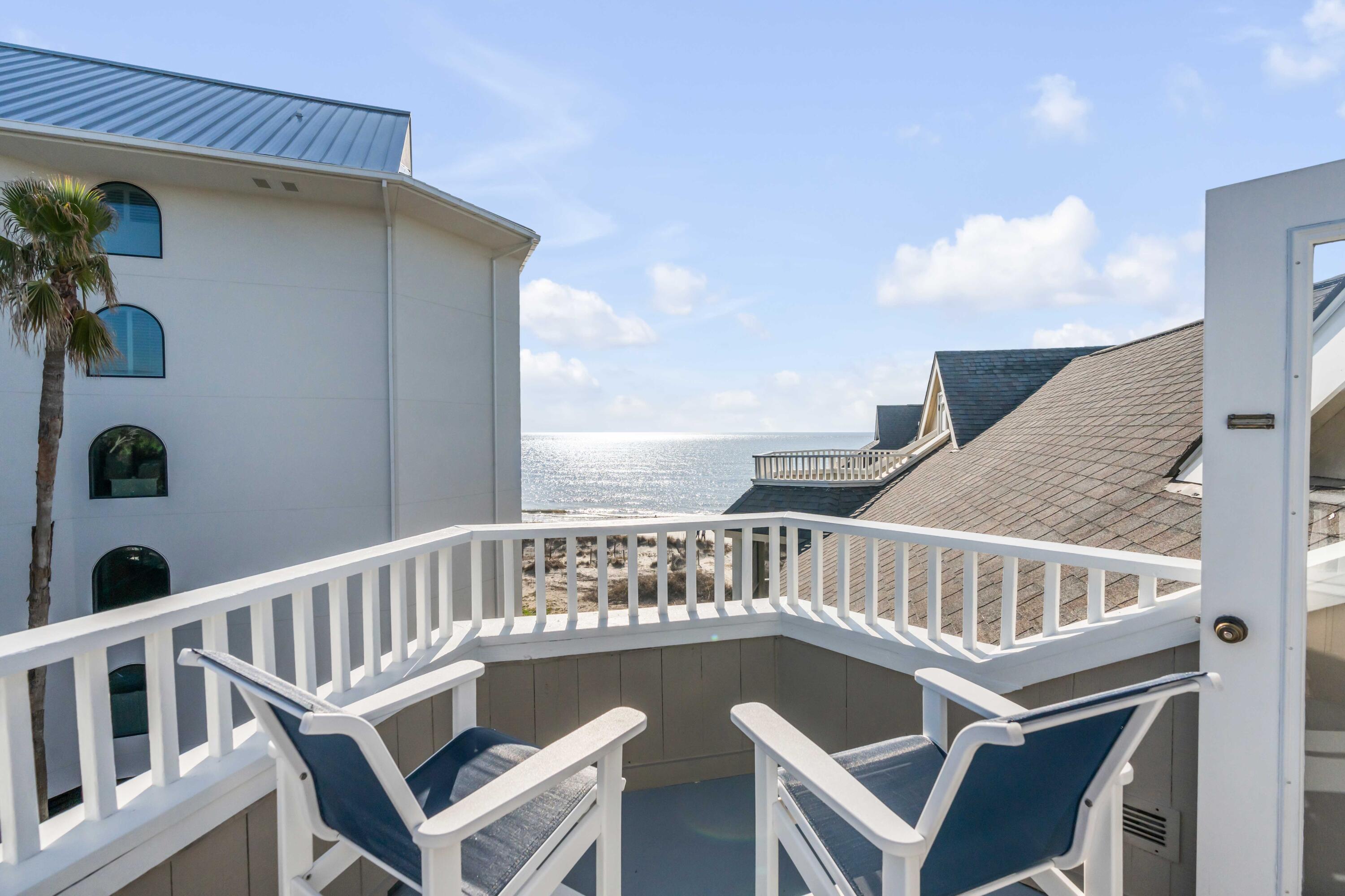 9000 Palmetto Drive # 302 Unit: G-302