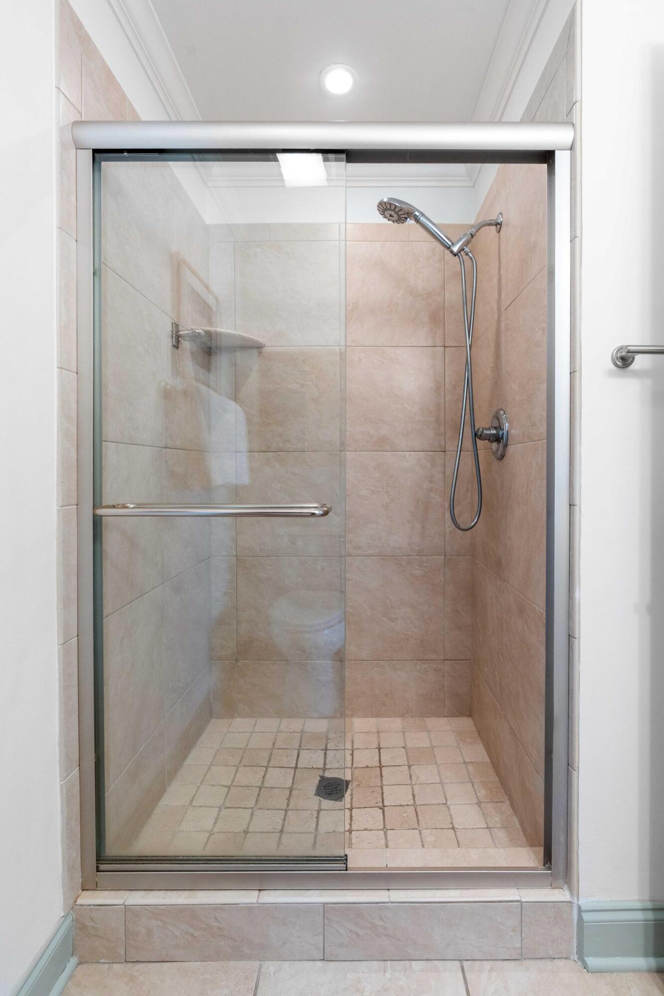 7000 Palmetto Drive # 6d