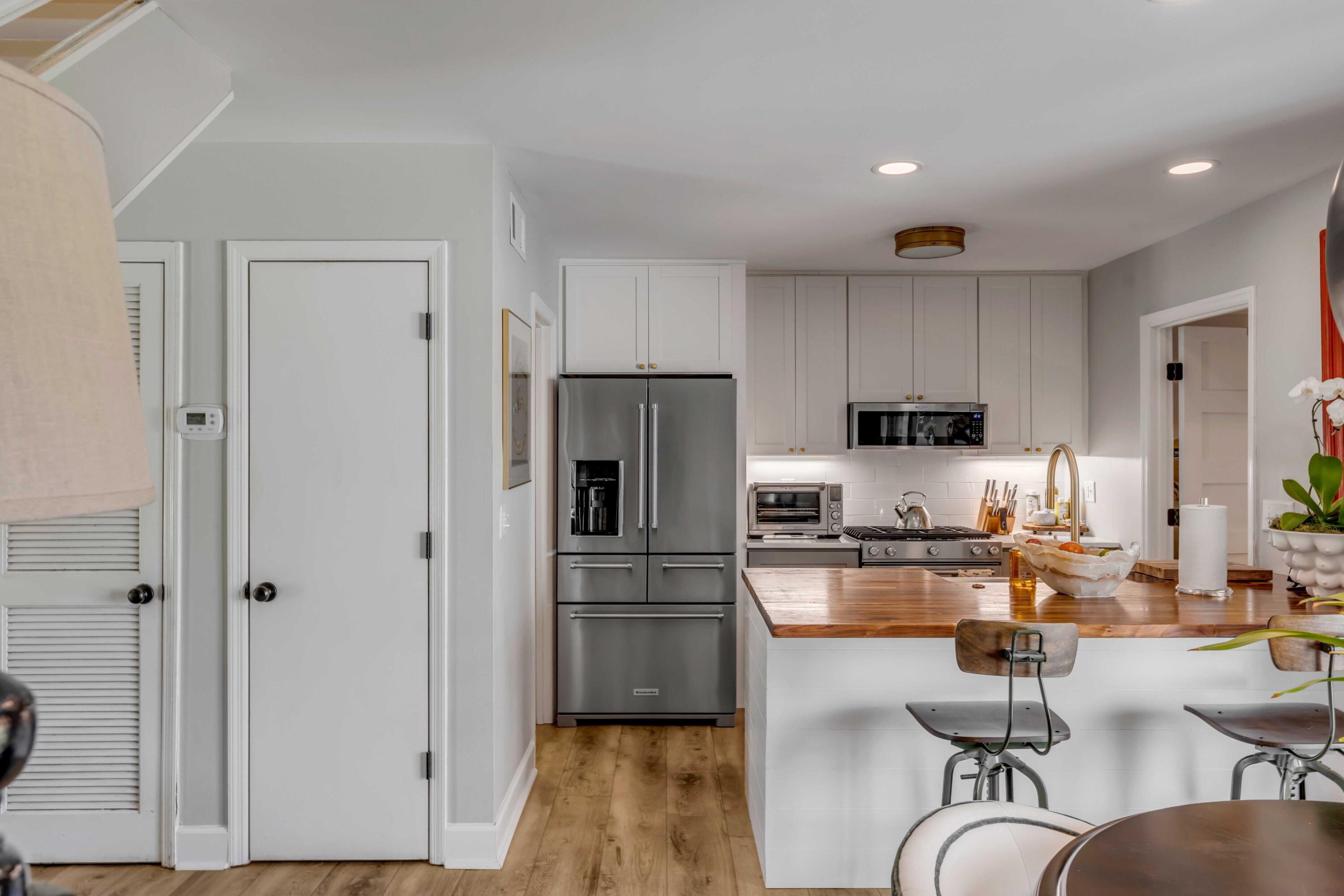 954 Fowler Court Unit: E