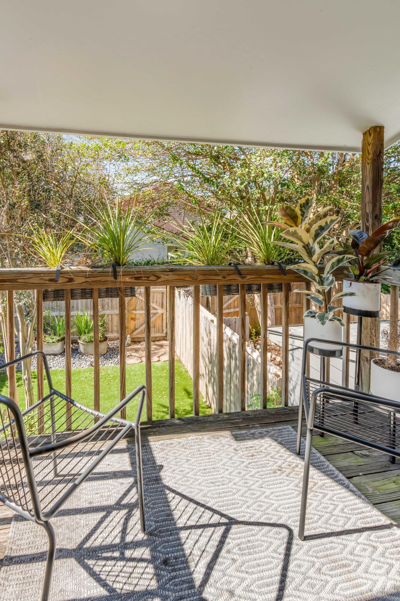 954 Fowler Court Unit: E