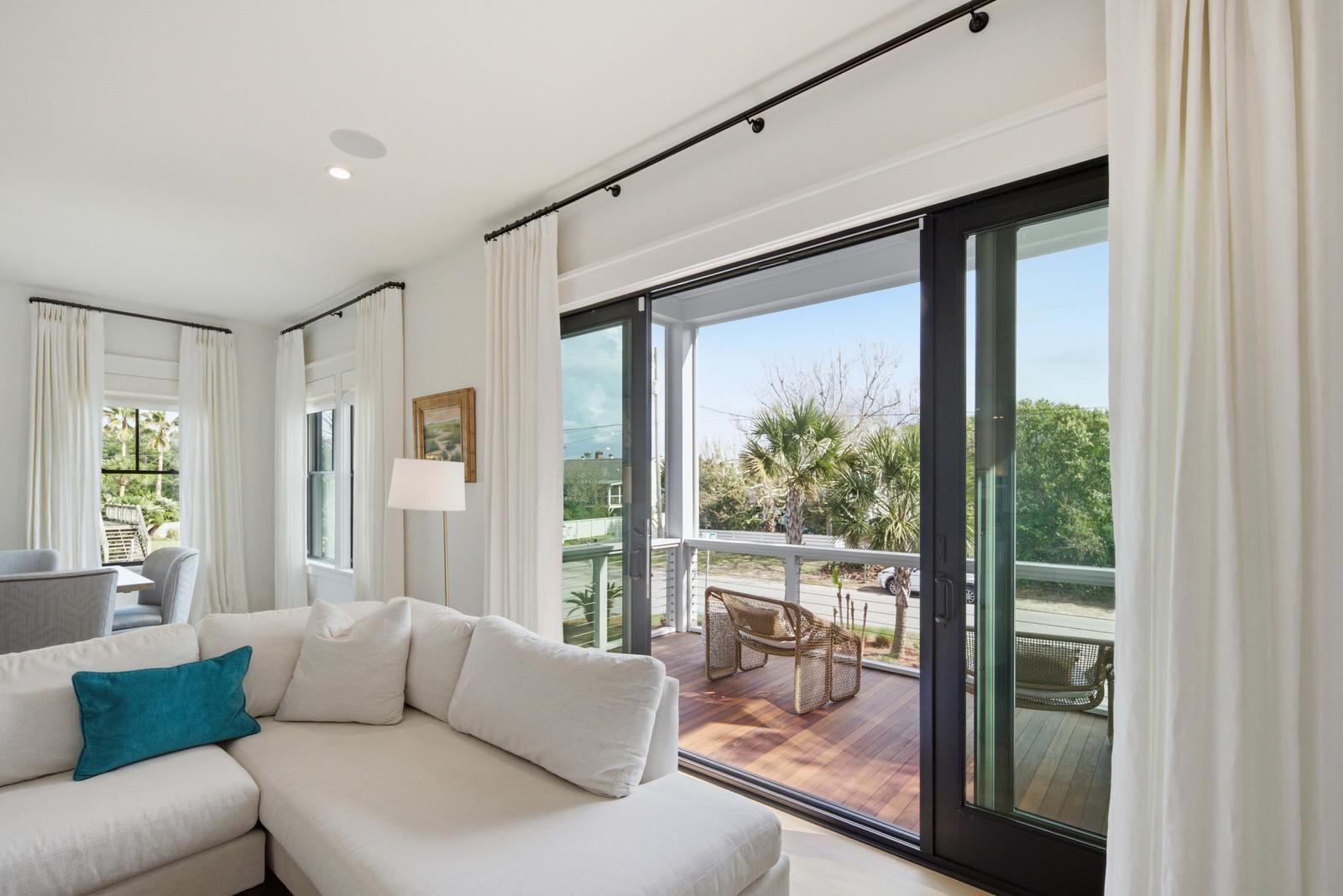 125 Charleston Boulevard