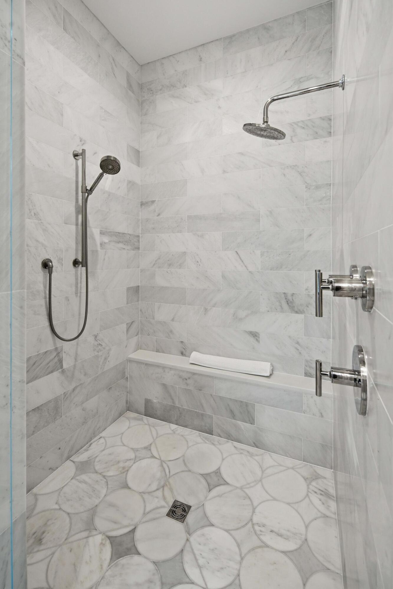 125 Charleston Boulevard