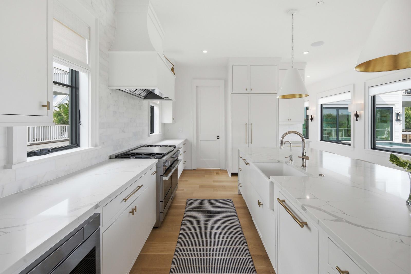 125 Charleston Boulevard