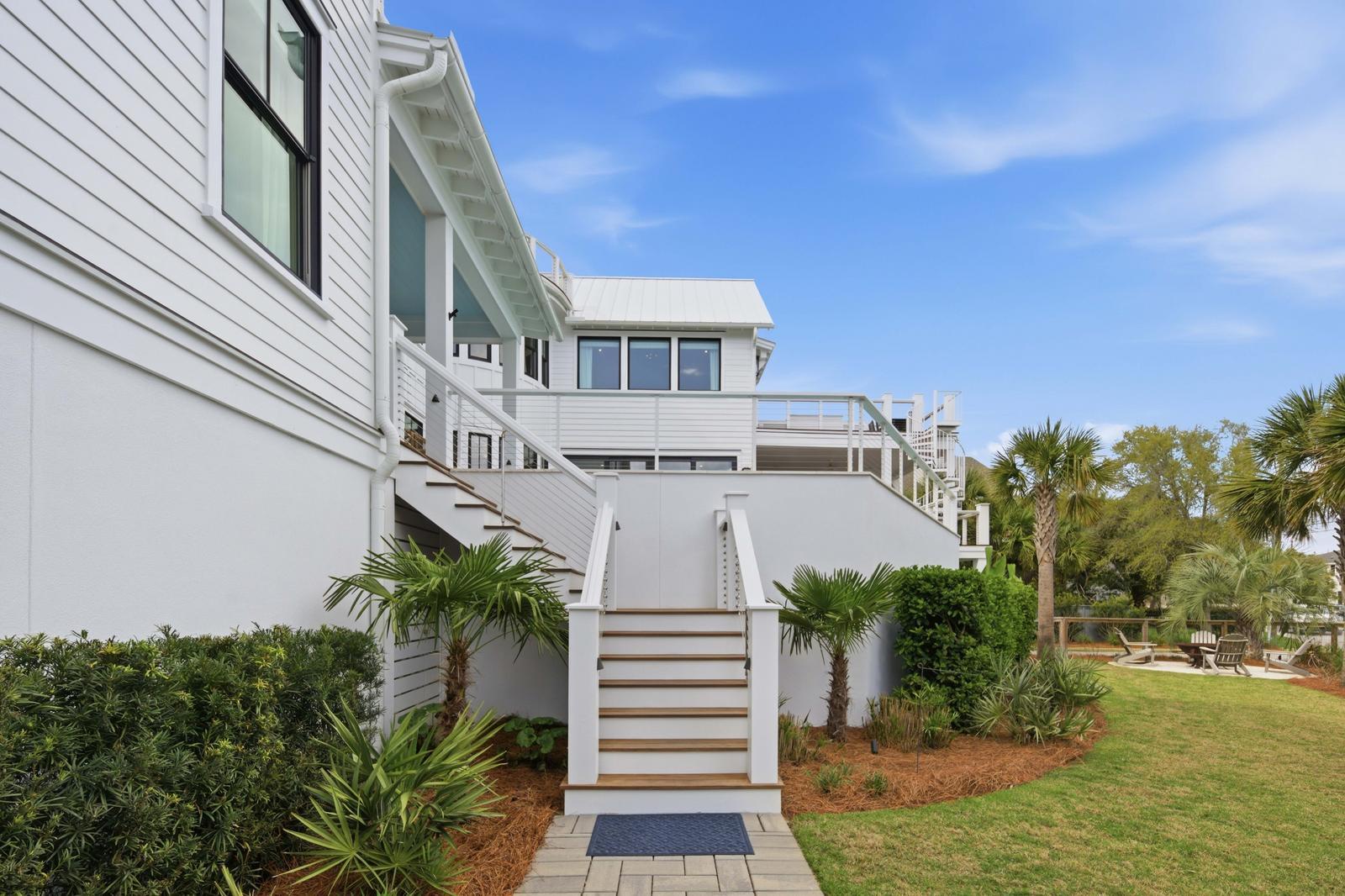 125 Charleston Boulevard