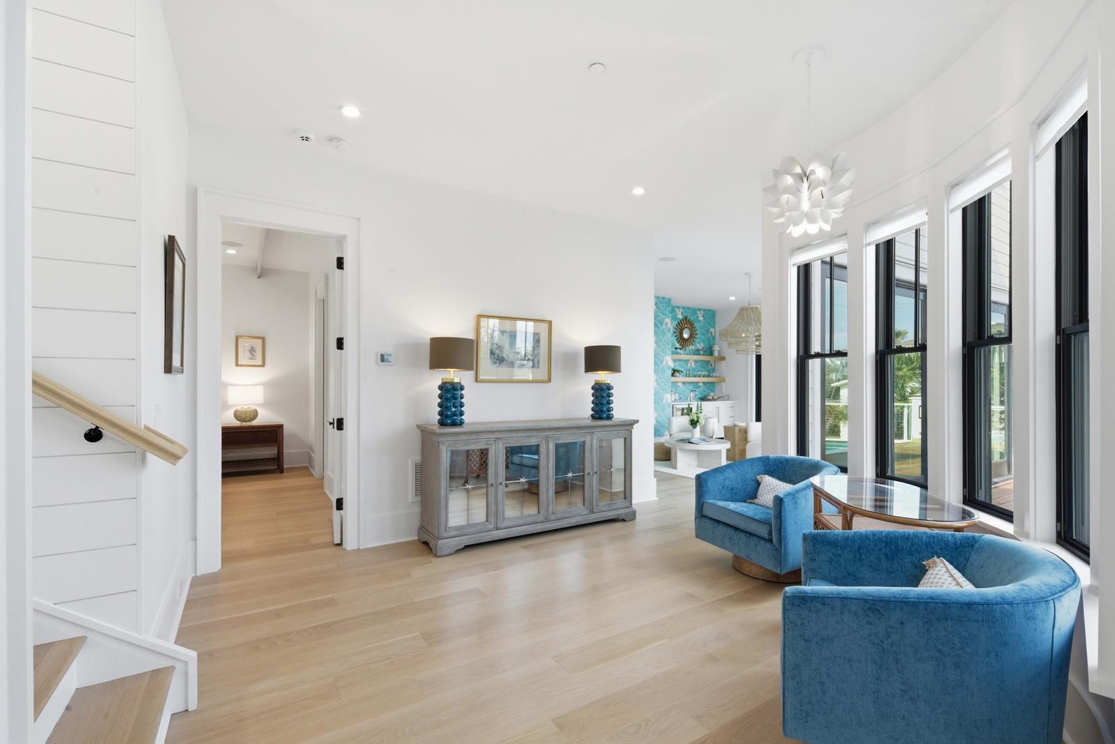 125 Charleston Boulevard