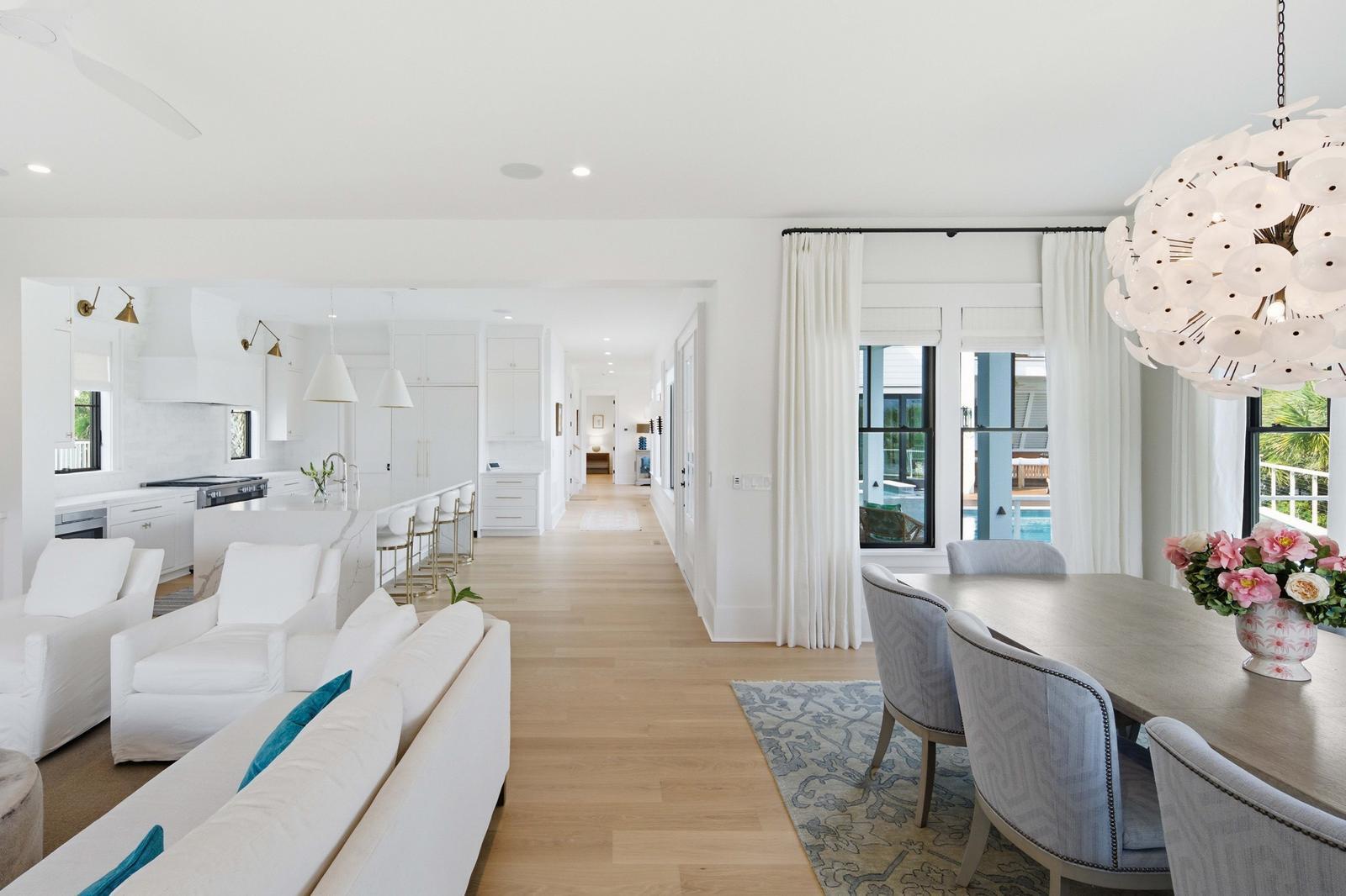 125 Charleston Boulevard