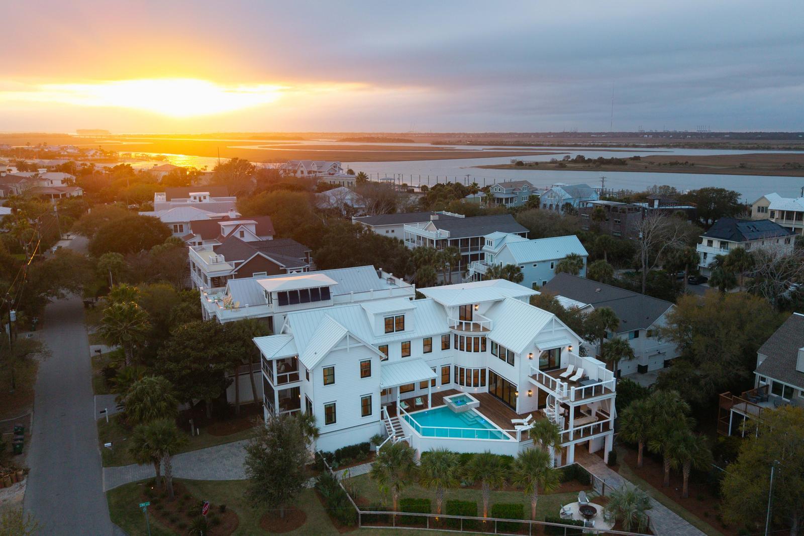 125 Charleston Boulevard